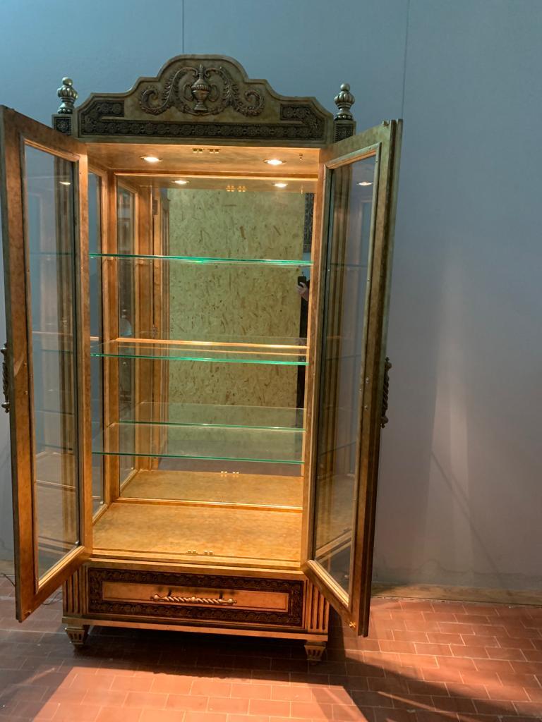 Neoclassical Classic Eclectic Gold Showcase from Lam Lee Group, 1990s For Sale