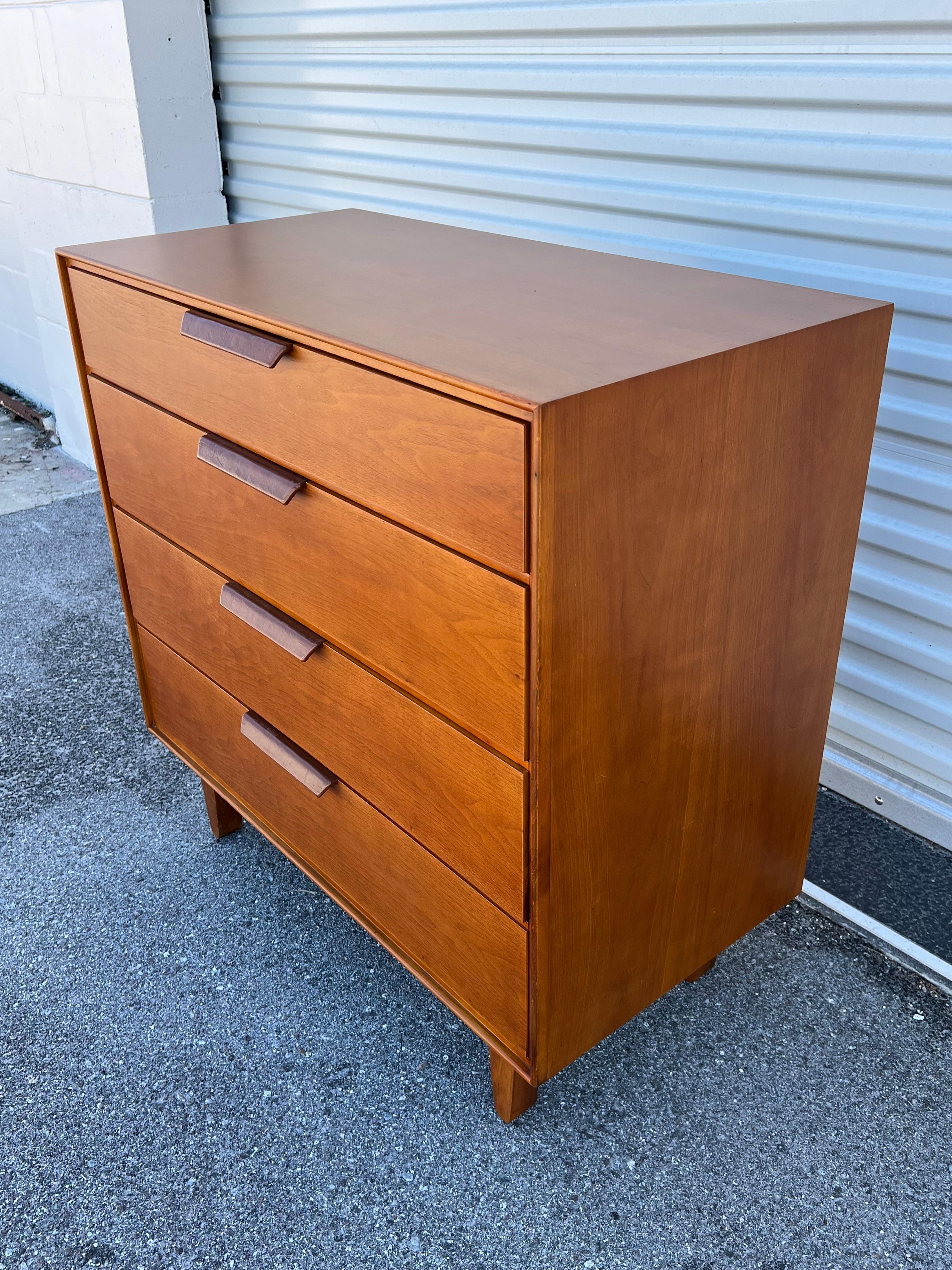 Mid-Century Modern Classic Edward Wormley for Dunbar Chest of Drawers/ Dresser For Sale