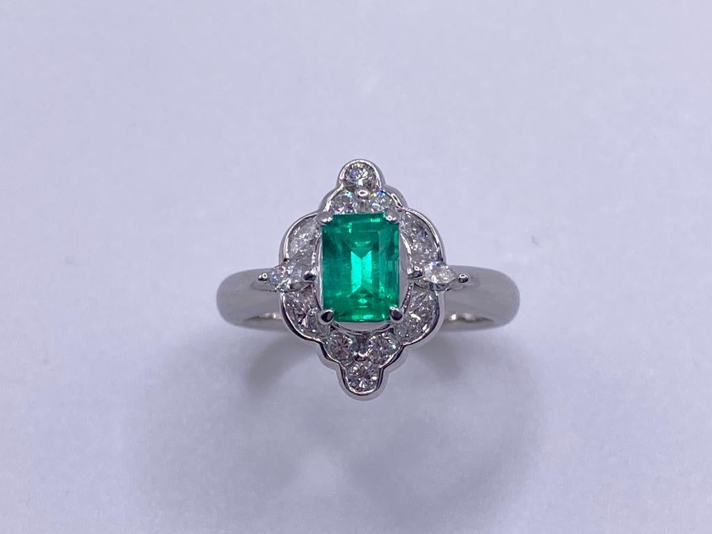 Emerald Cut Classic & Elegant Bochic Platinum Cluster Diamond & Colombian Emerald Ring 
