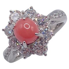 Classic & Elegant Bochic Platinum Cluster Diamond & Pink Conch Pearl Ring
