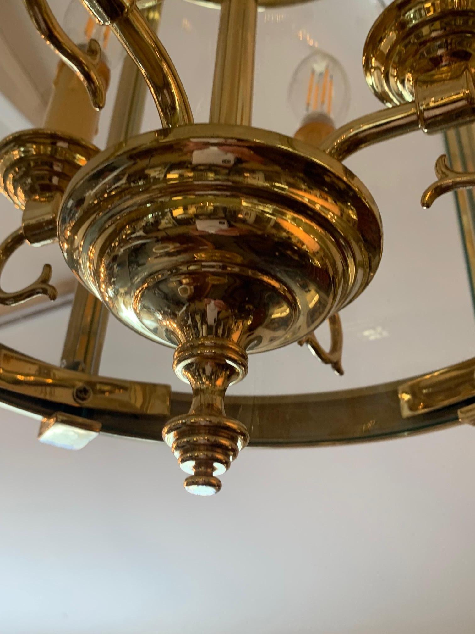 American Classical Classic Elegant Cast Brass & Glass Lantern Chandelier For Sale