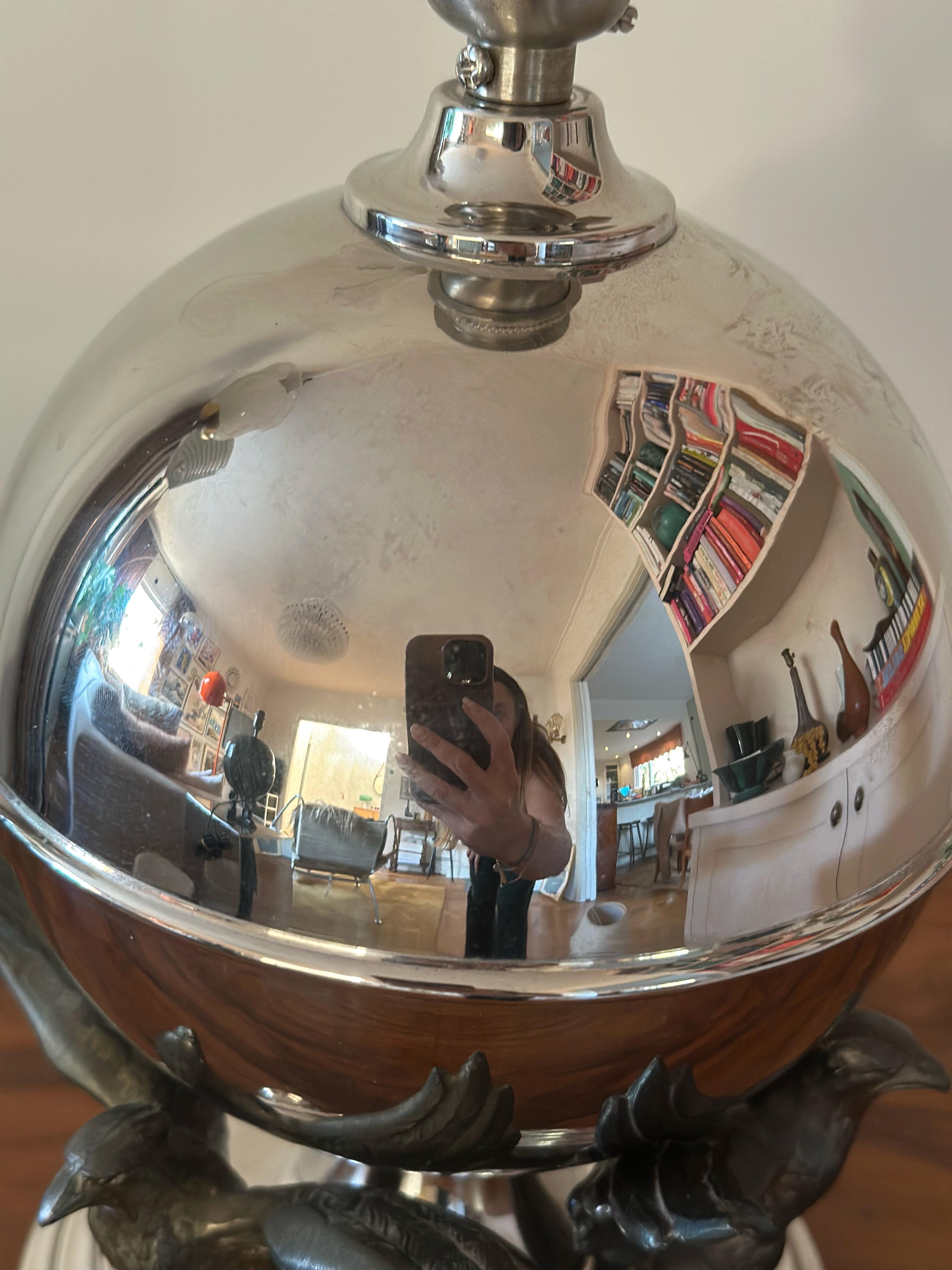 Classic Elegant Round Pewter and Chrome Table Lamp, 1930s Swedish Art Deco For Sale 4