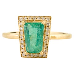 Classic Emerald & Diamond Halo Ring in 18k Yellow Gold Perfect Graduation Gift