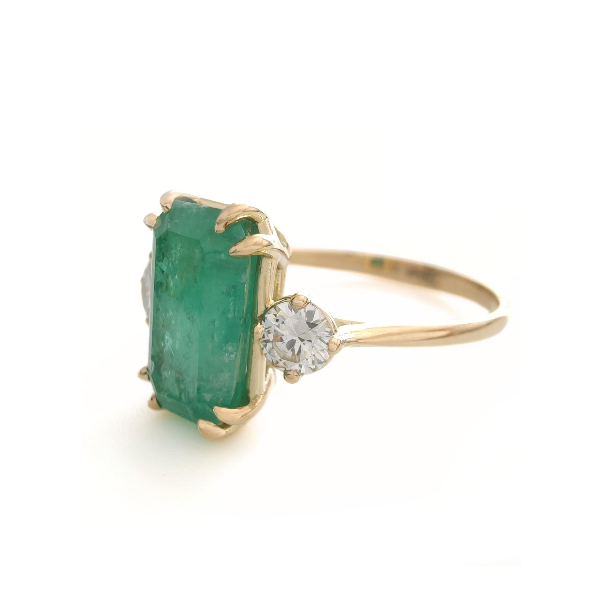 Classic Emerald Damen Verlobungsring 18K, 1,99ct Smaragd, 0,27ct Diamanten 4