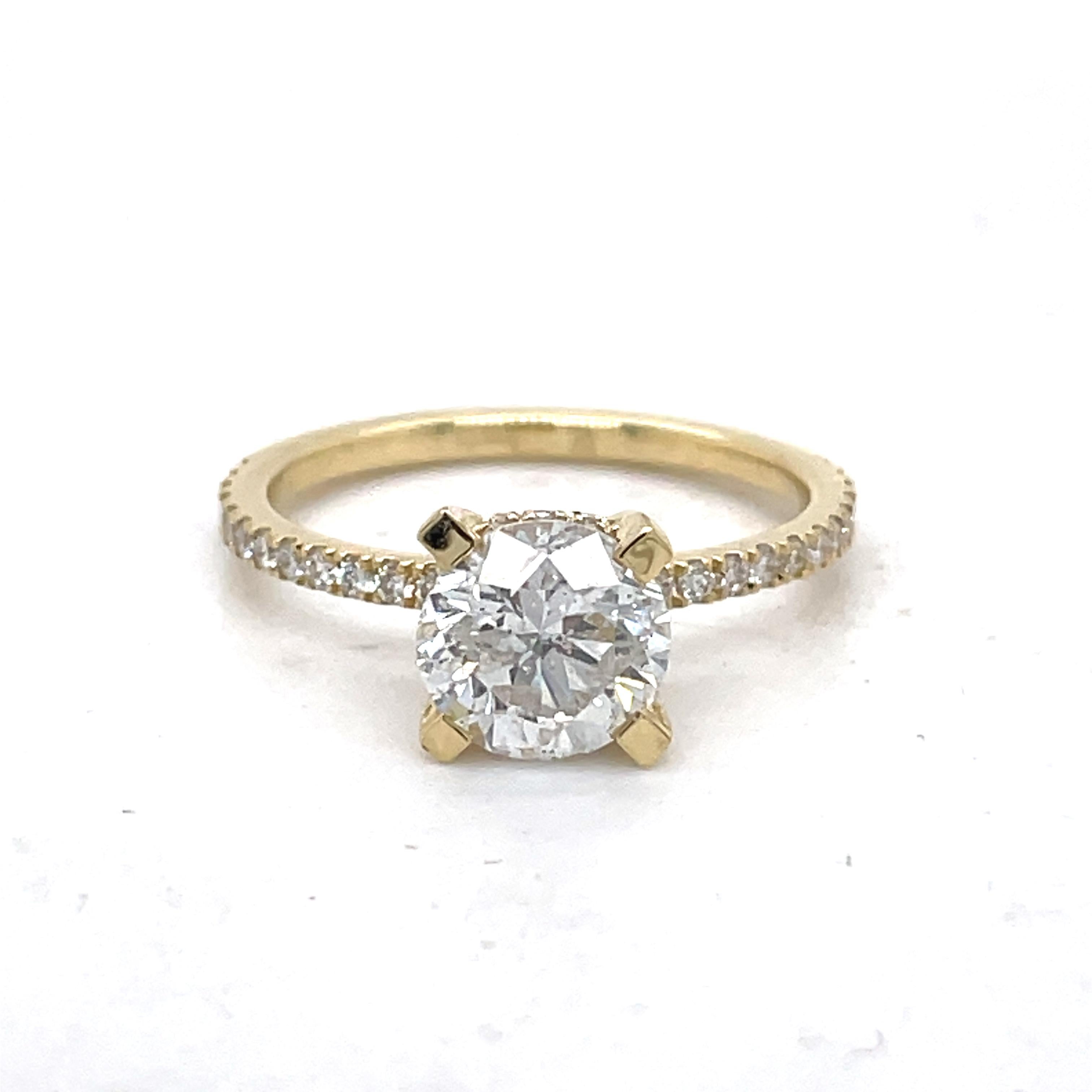 Classic engagement ring, 1.9ct diamonds ring, 14K Yellow Gold, GWLAB certifaed For Sale 2