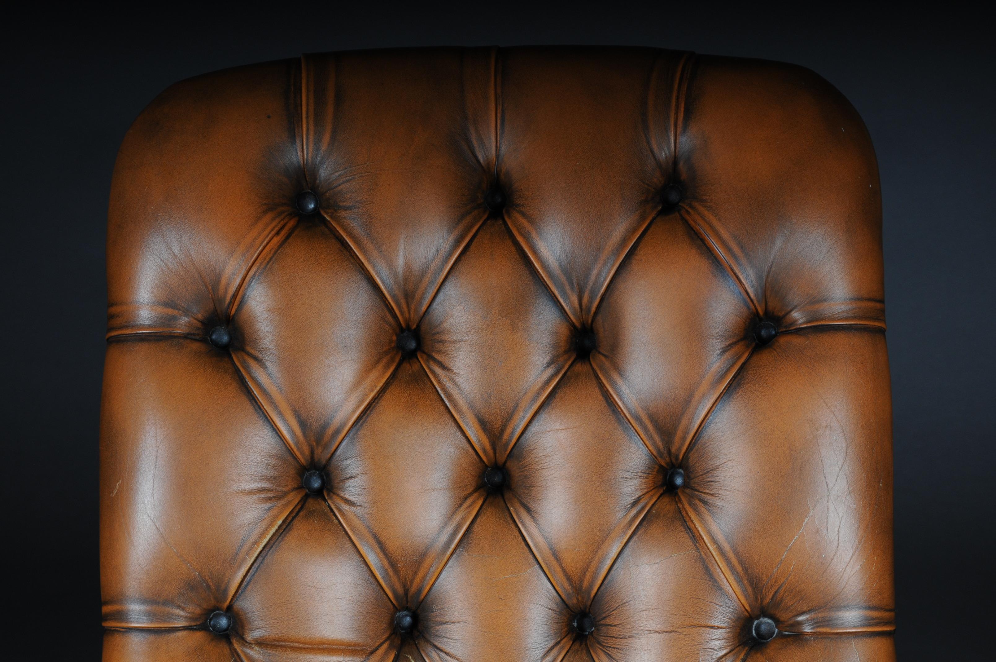 Classic English Chesterfield Armchair, Leather Cognac 5