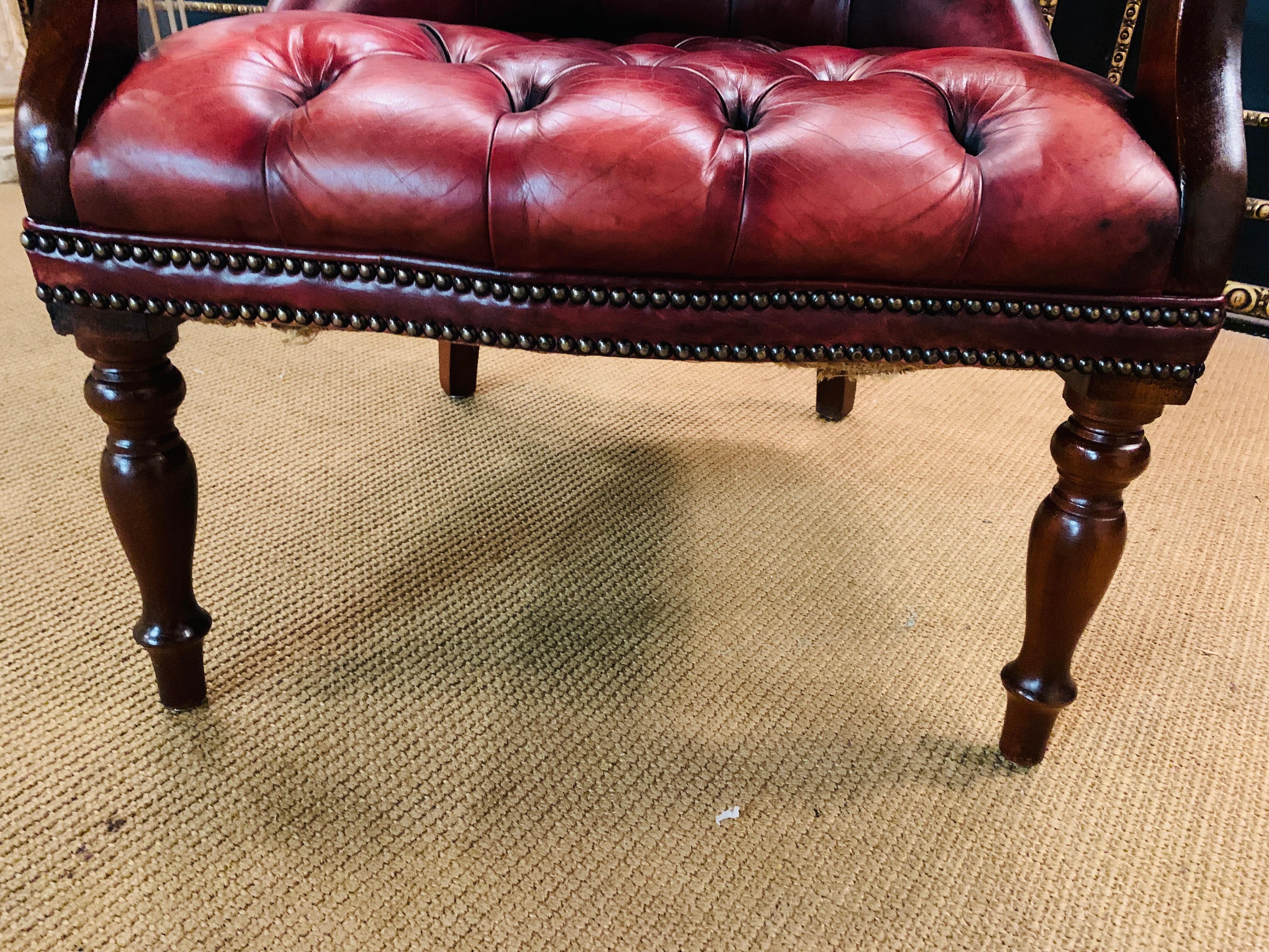 Classic English Chesterfield Armchair, Leather Oxblood / Burdeux 3