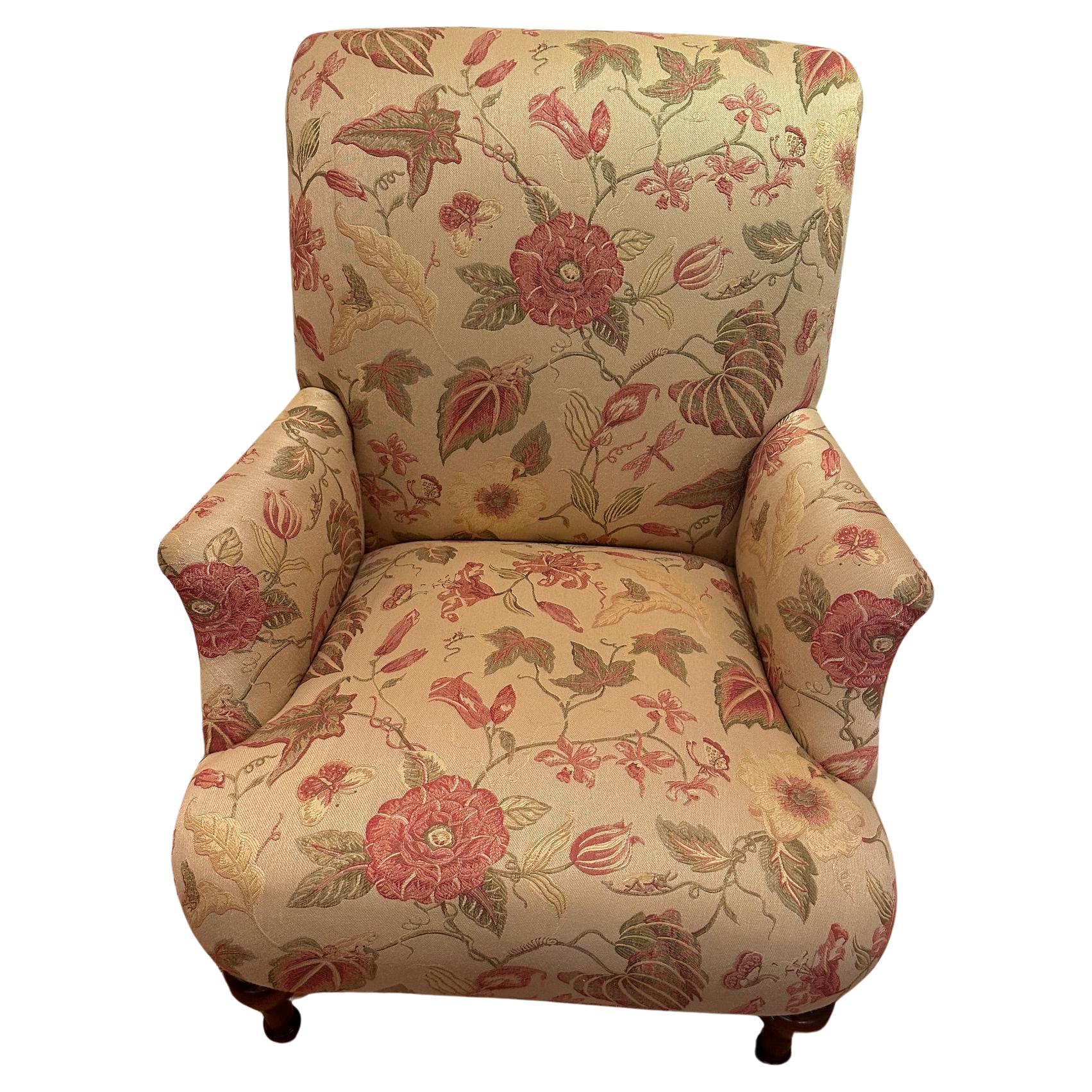 Classic English Style Woven Floral Club Chair For Sale