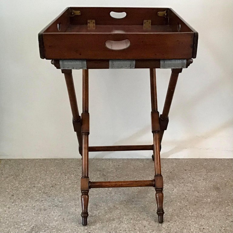 Bar tray table