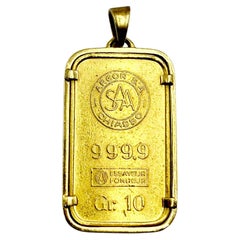 Vintage Classic Estate Cartier 18K and 24K Yellow Gold Large L'Ingot D'or Pendant