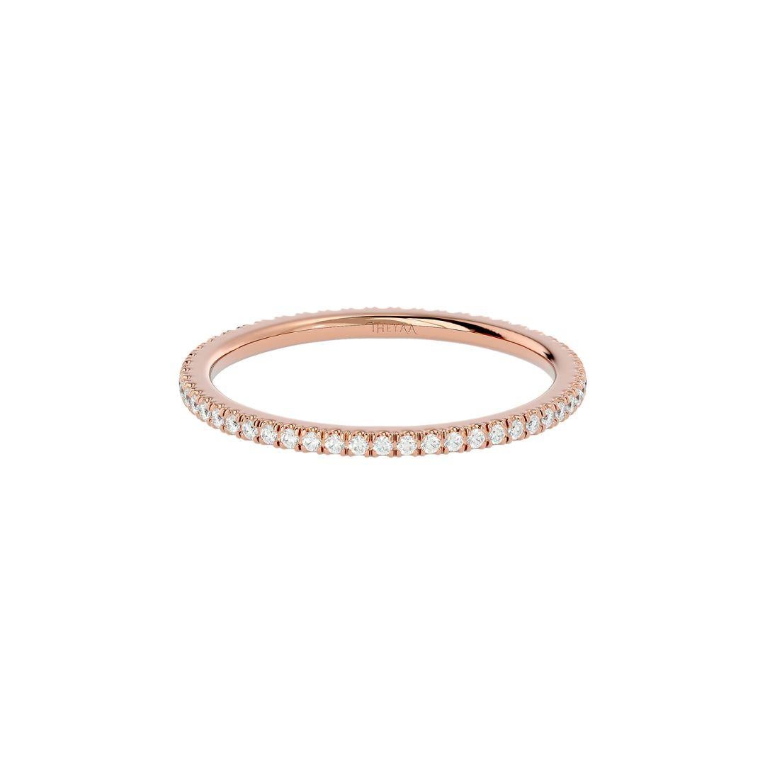 Women's or Men's Classic Eternity Band In 18 Karat Gold For Sale