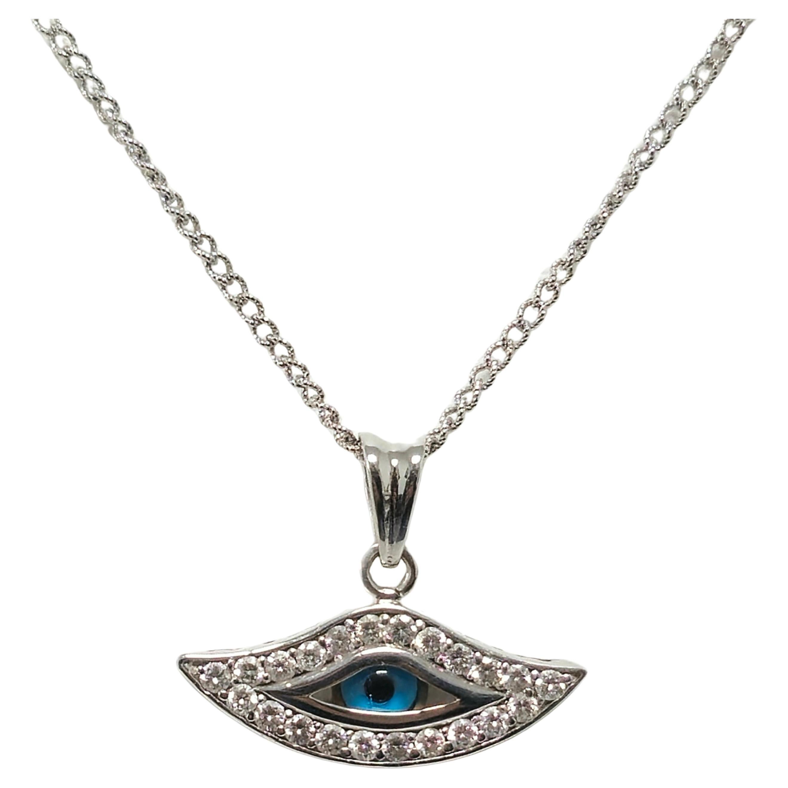 Classic Evil Eye & Diamond Necklace in 18K Gold. For Sale