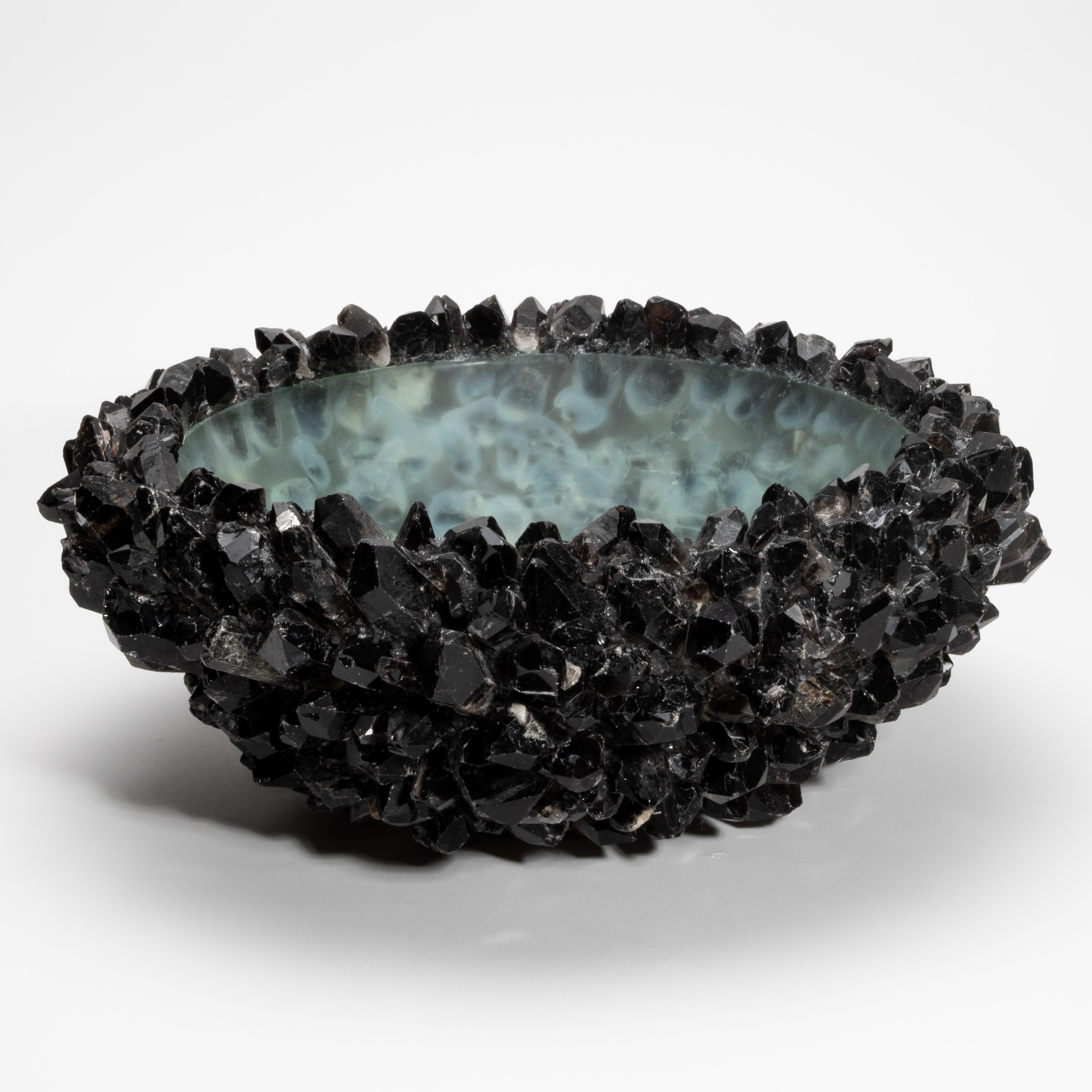 Classic Extra Large Bowl in Clear Quartz by Kathryn McCoy In New Condition For Sale In West Hollywood, CA