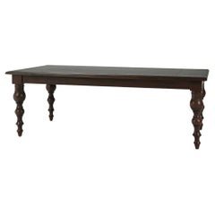 Mesa de Comedor Clásica de Granja - Acabado Nogal