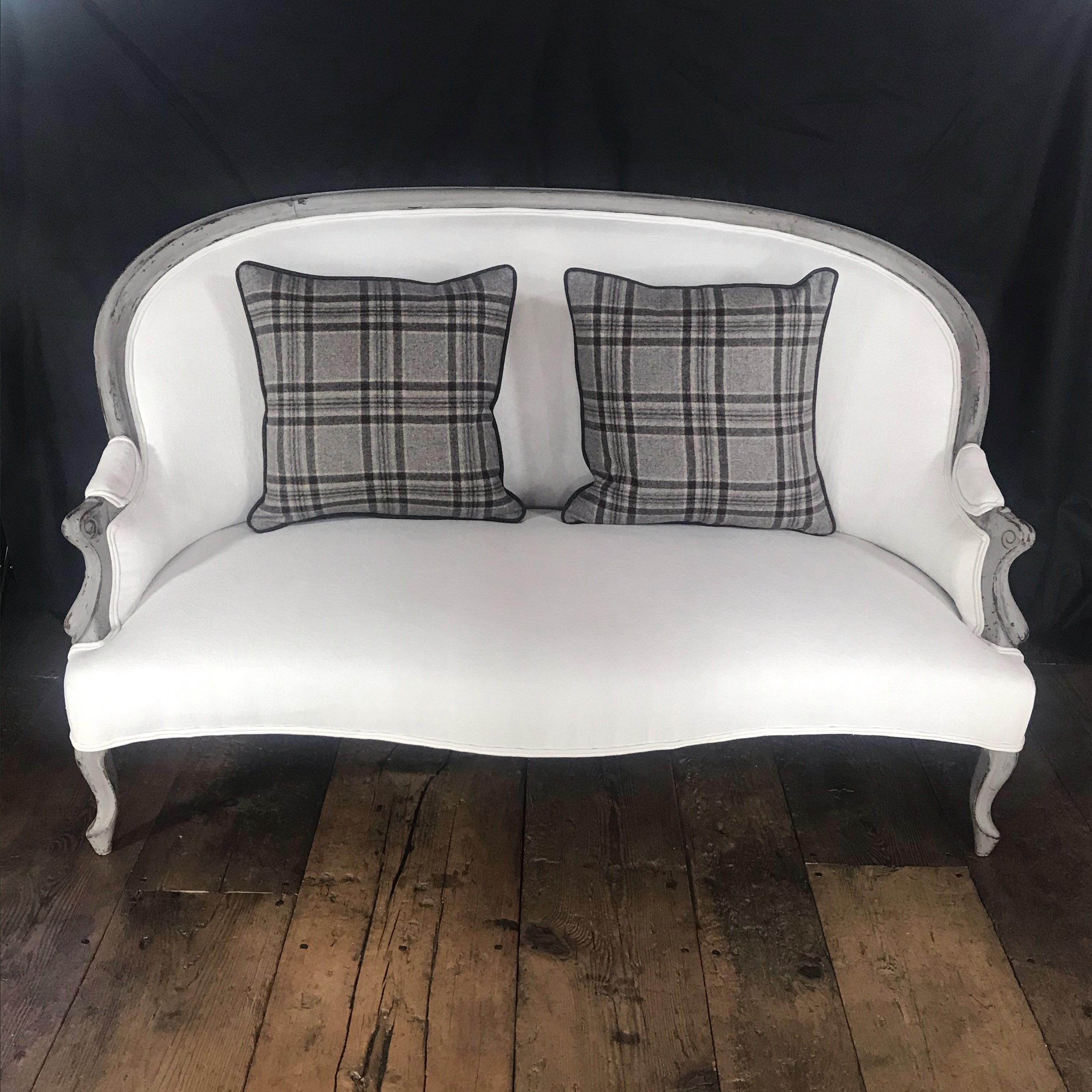Classic French 19th Century Curvy Gray Painted Sofa Loveseat 3