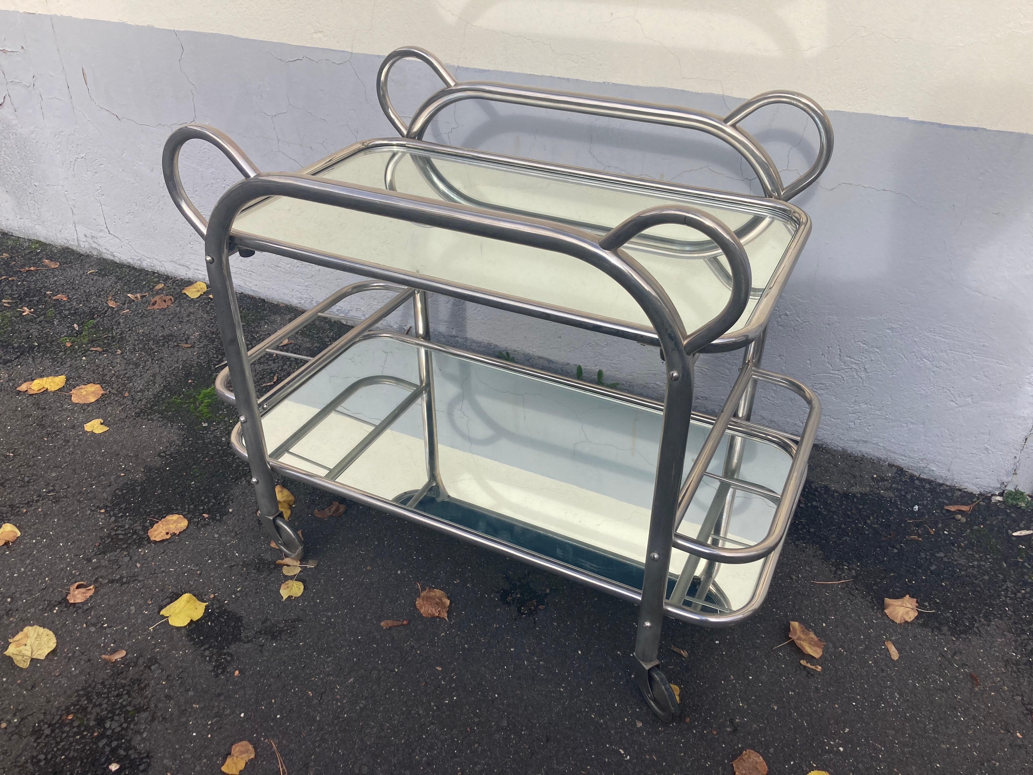 Classic French Art Déco Bar Cart by Robert Mallet - Stevens.Nickel plated. In Good Condition For Sale In Köln, NW