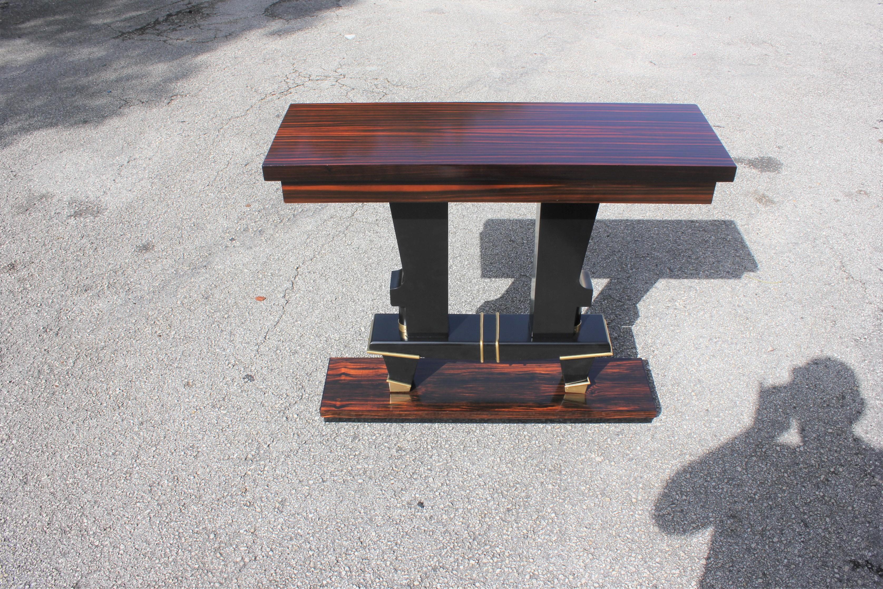 Classic French Art Deco Exotic Macassar Ebony Console Tables, circa 1940s 11