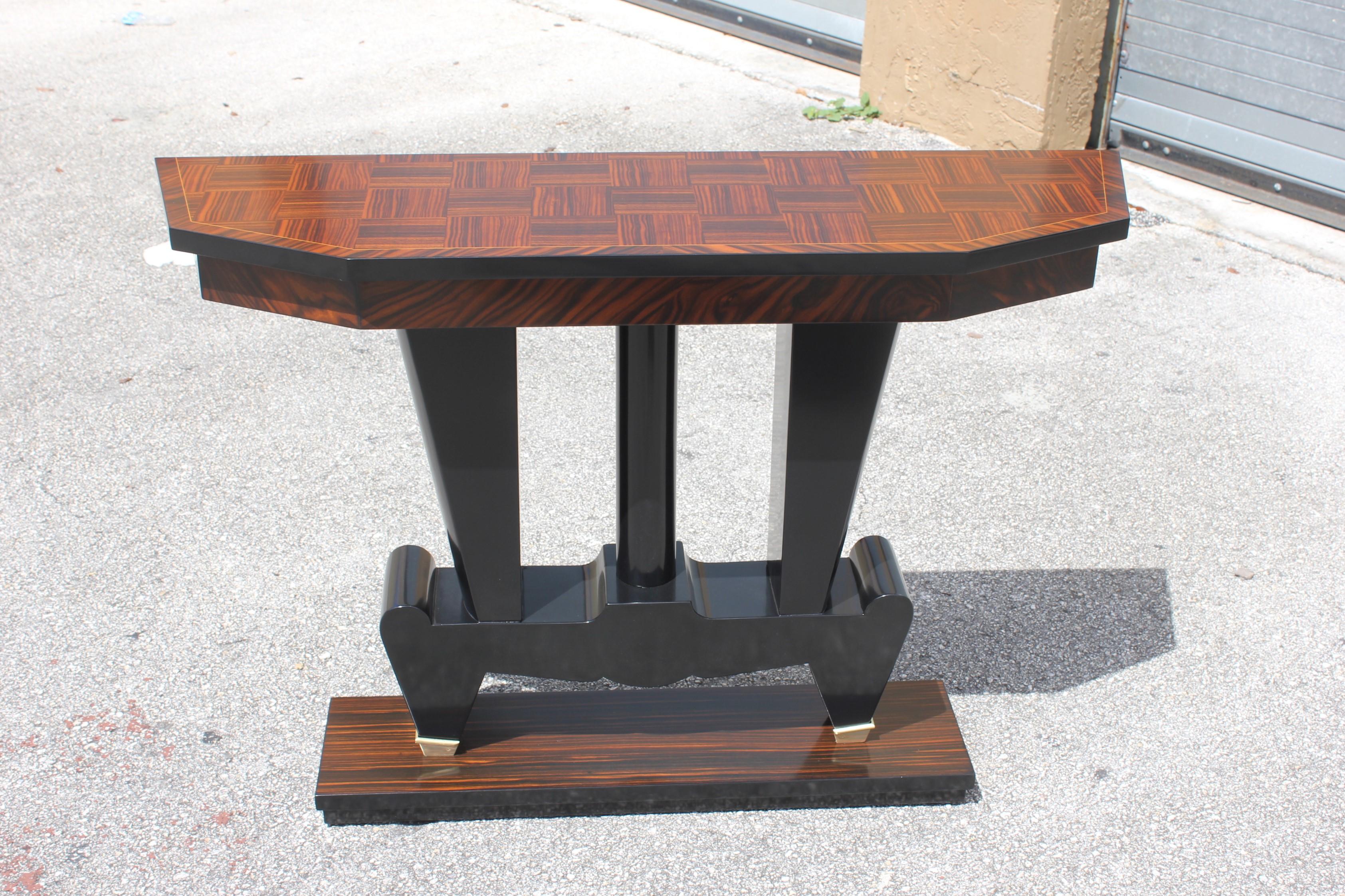 Classic French Art Deco Exotic Macassar Ebony Console Tables, circa 1940s For Sale 10
