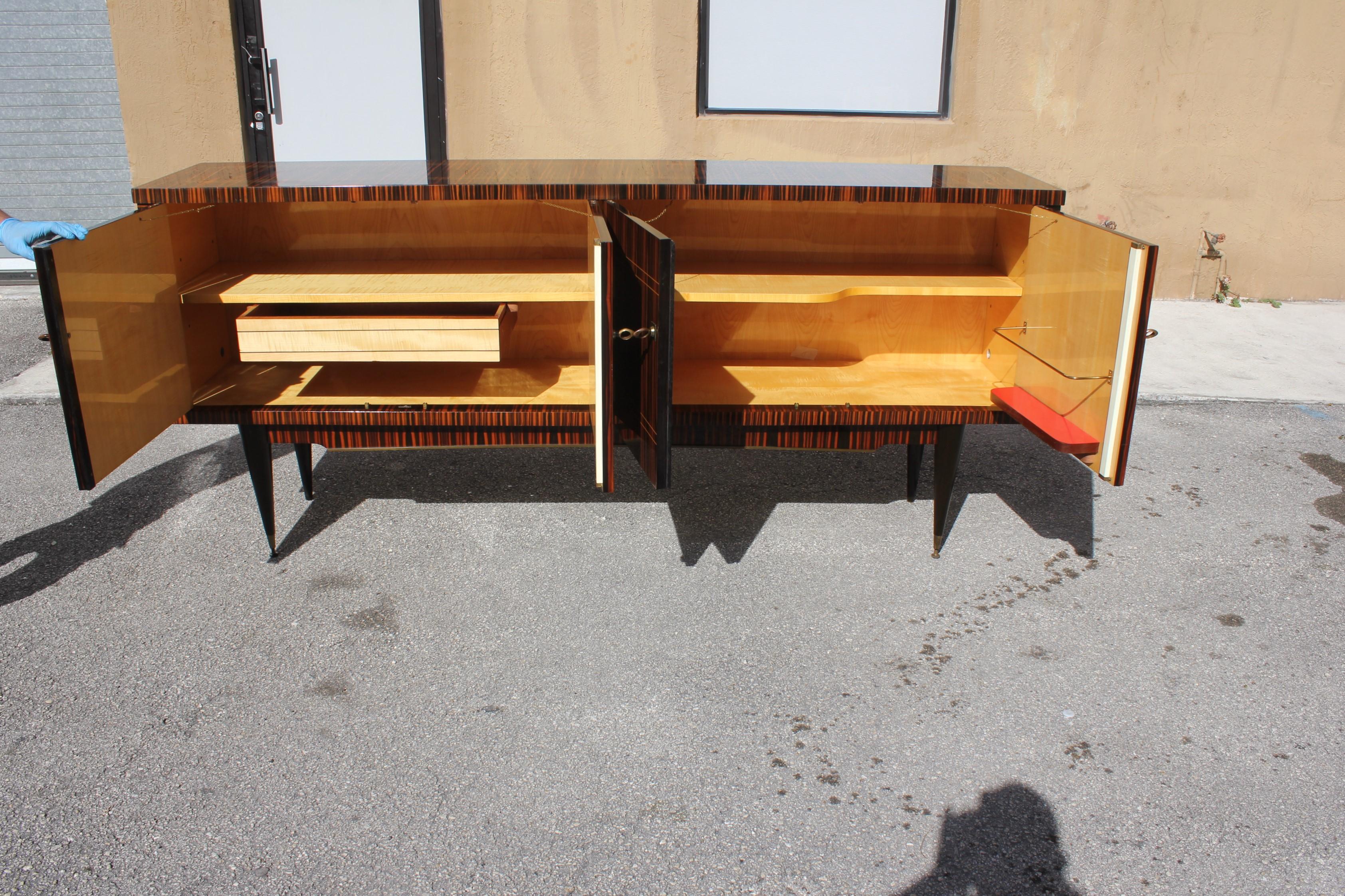 Classic French Modern Exotic Macassar Ebony Sideboard / Buffet / Crendenzas 2