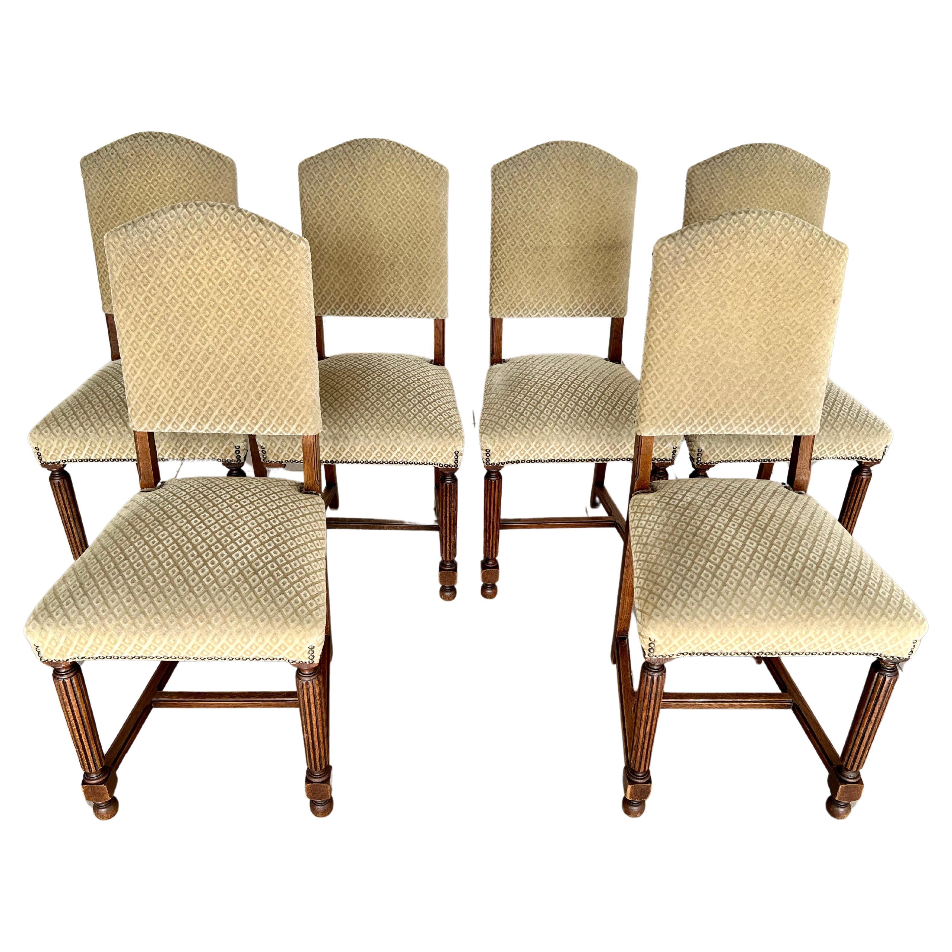 Classic French Louis XIII Styled Side Dining Chairs - Set of 6 For Sale