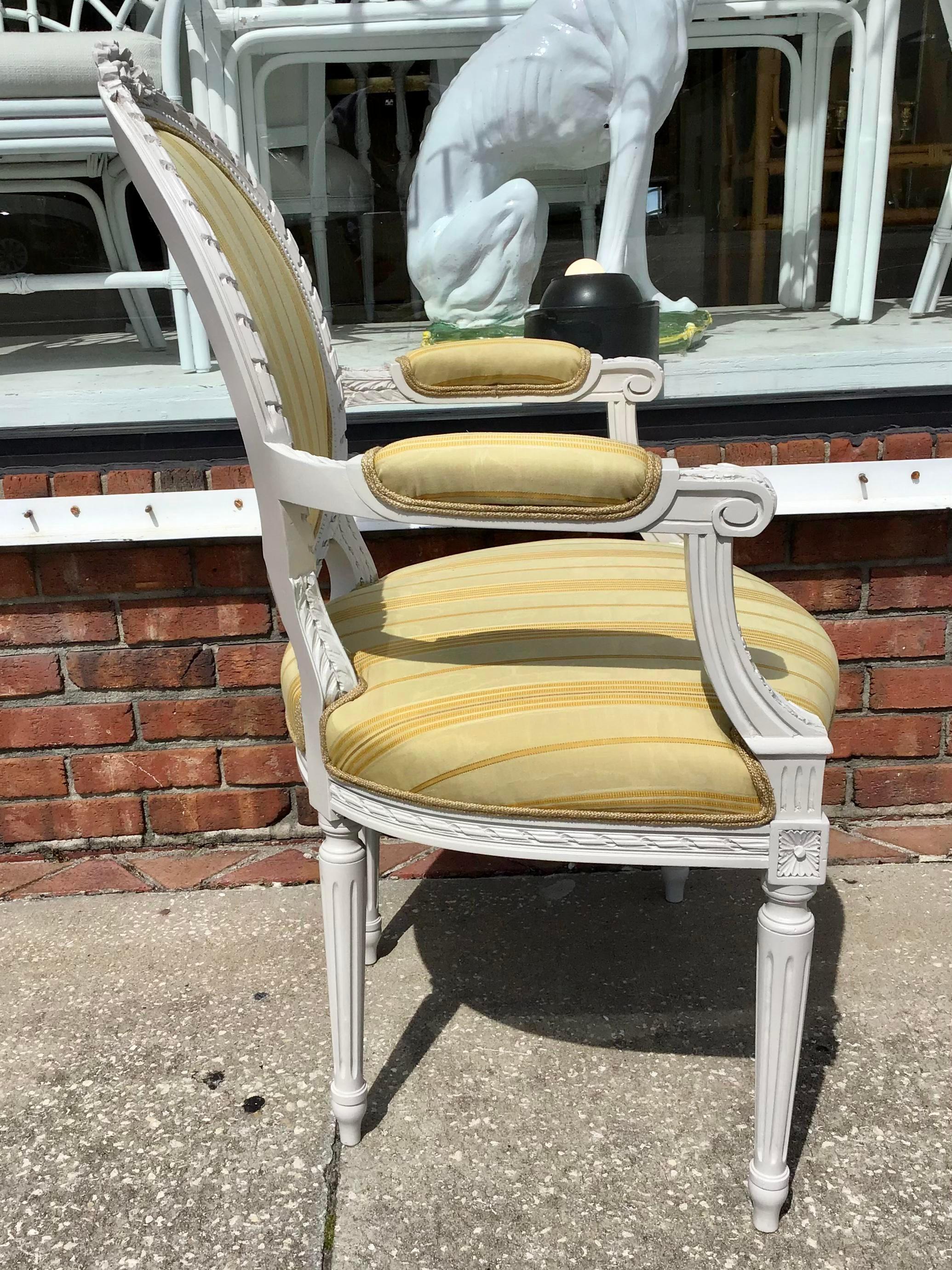 Classic French Louis XVI Fauteuil Arm Chair For Sale 1