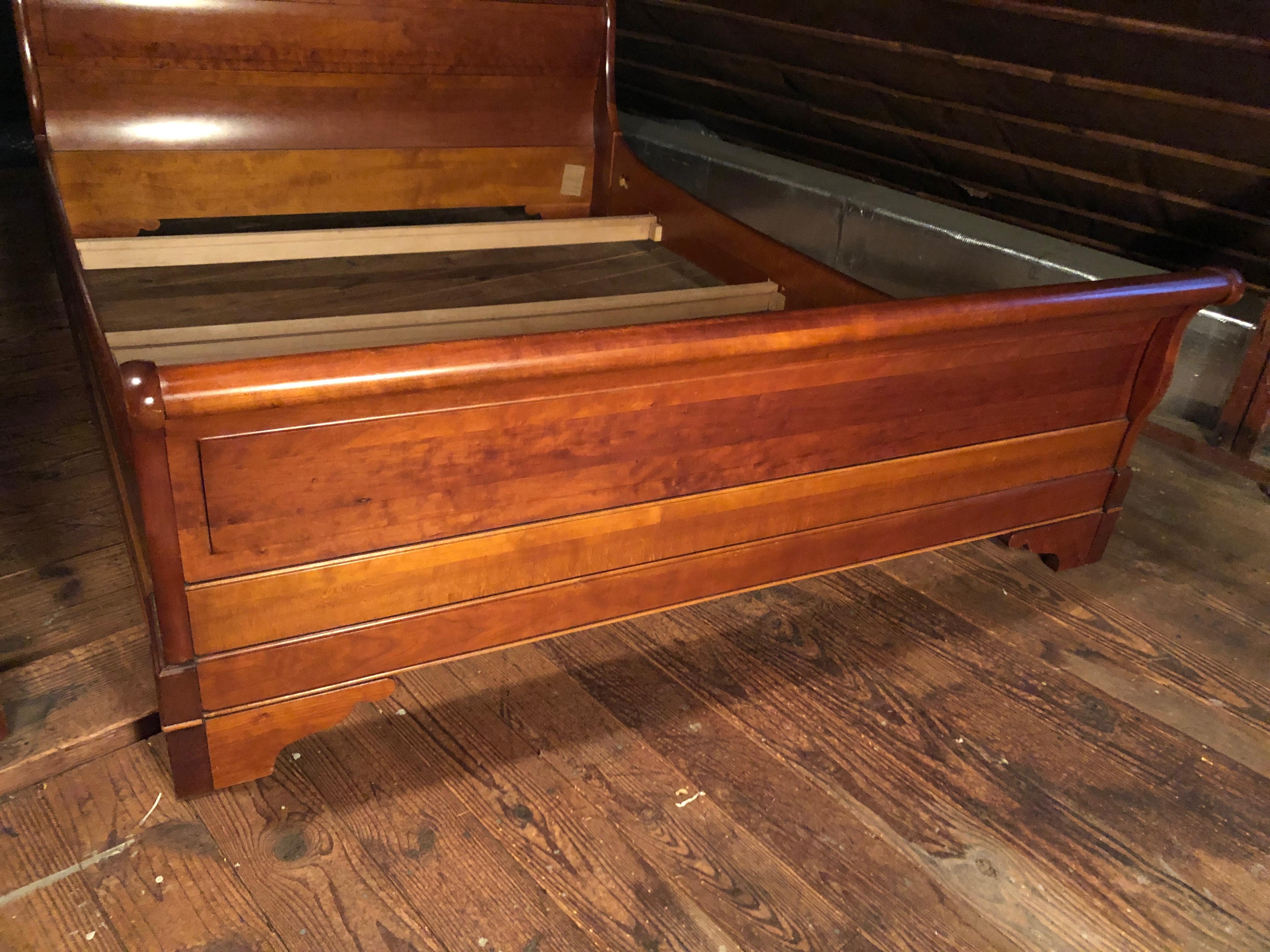 Classic French Queen Sized Sleigh Bed 1