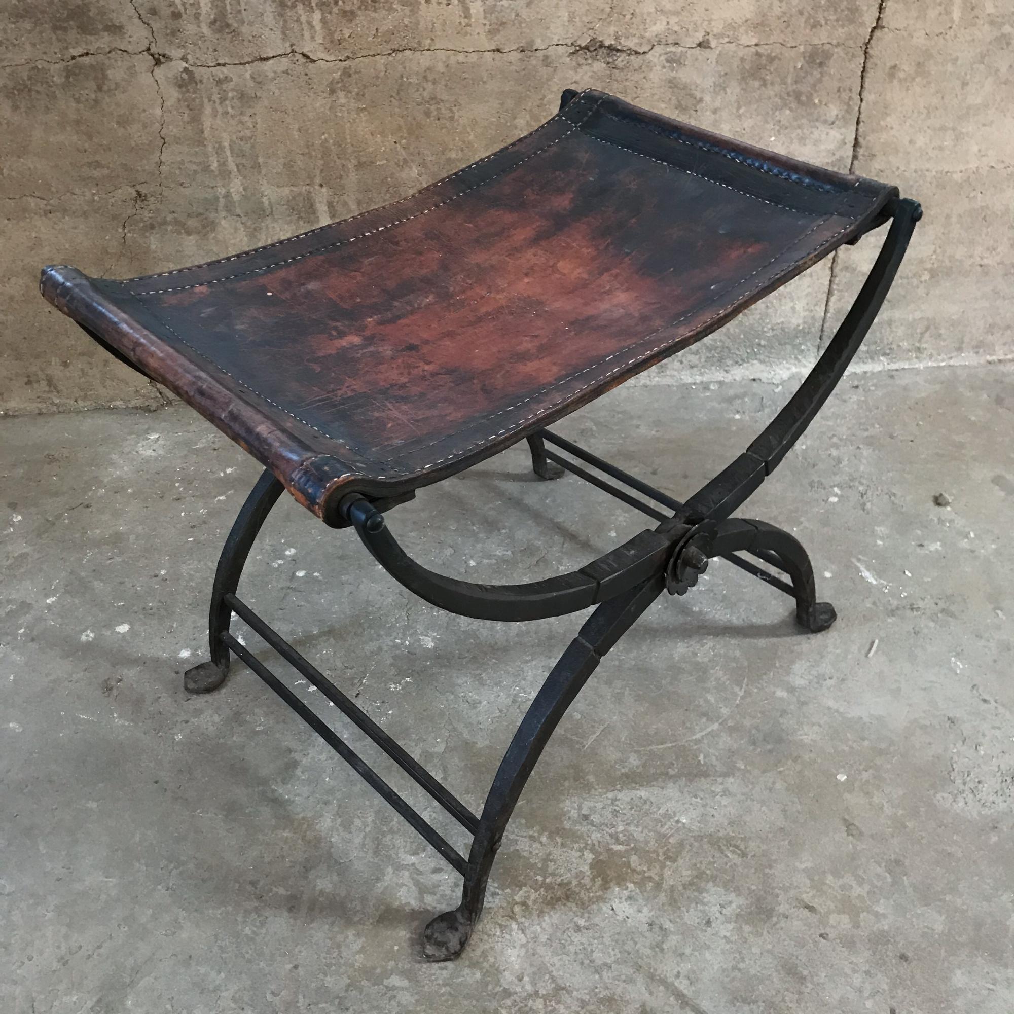 cast iron saddle stool
