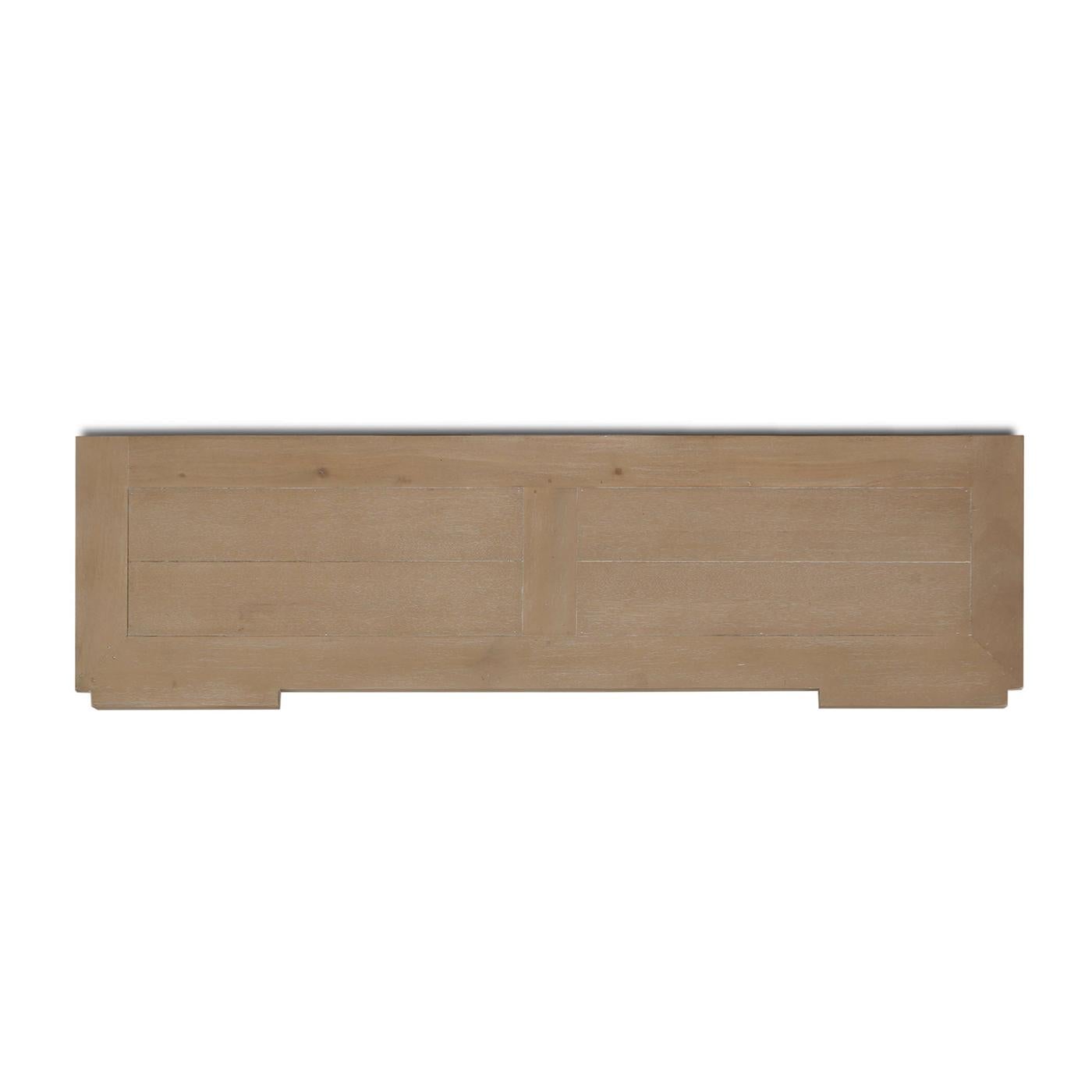 Credenza classica francese di piccole dimensioni In condizioni Nuovo in vendita a Westwood, NJ