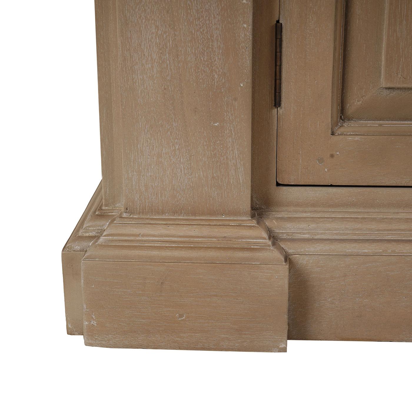 Credenza classica francese di piccole dimensioni in vendita 2
