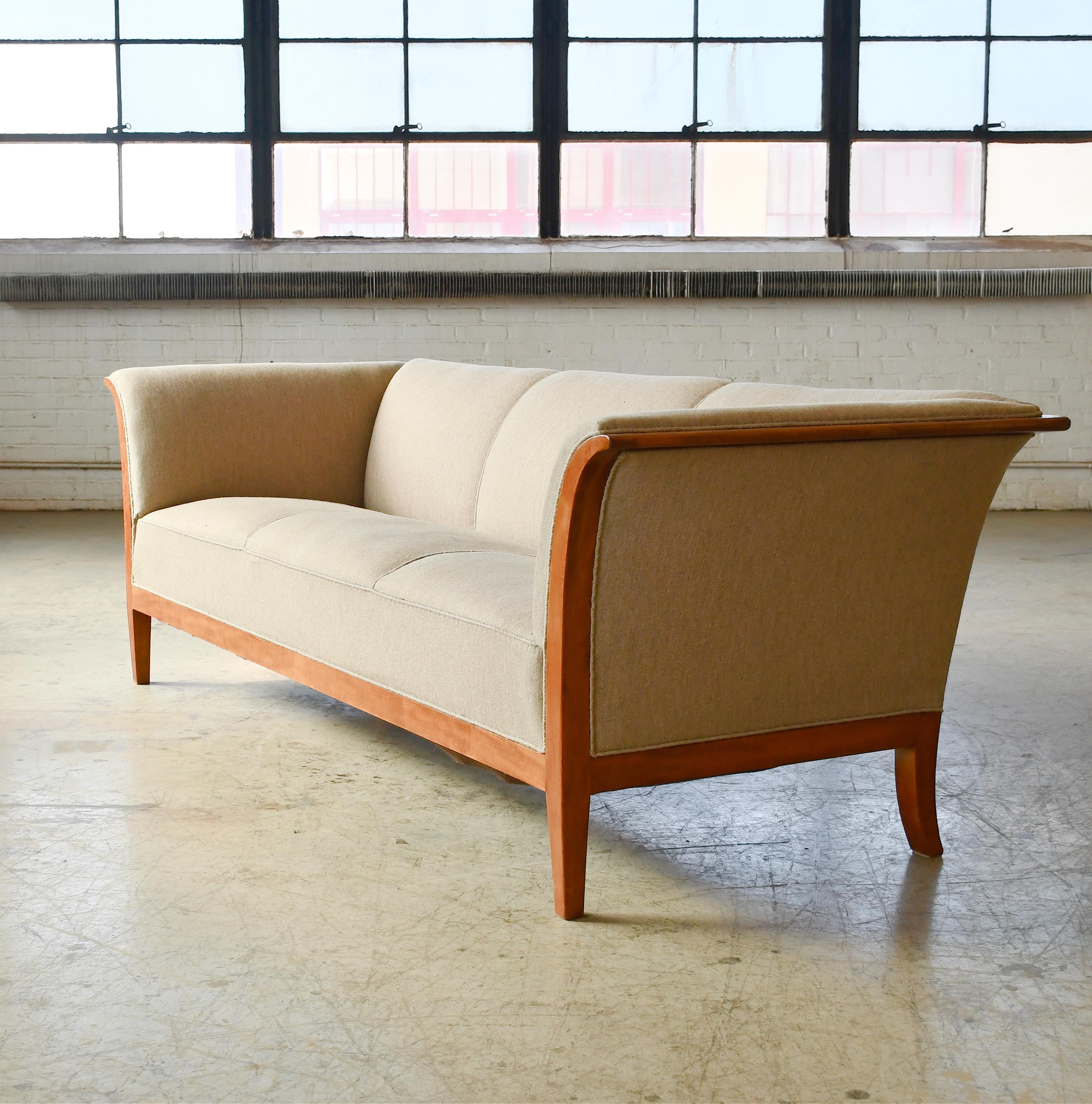 Classic Frits Henningsen Sofa in Cuban Mahogany Danish Midcentury DN 1