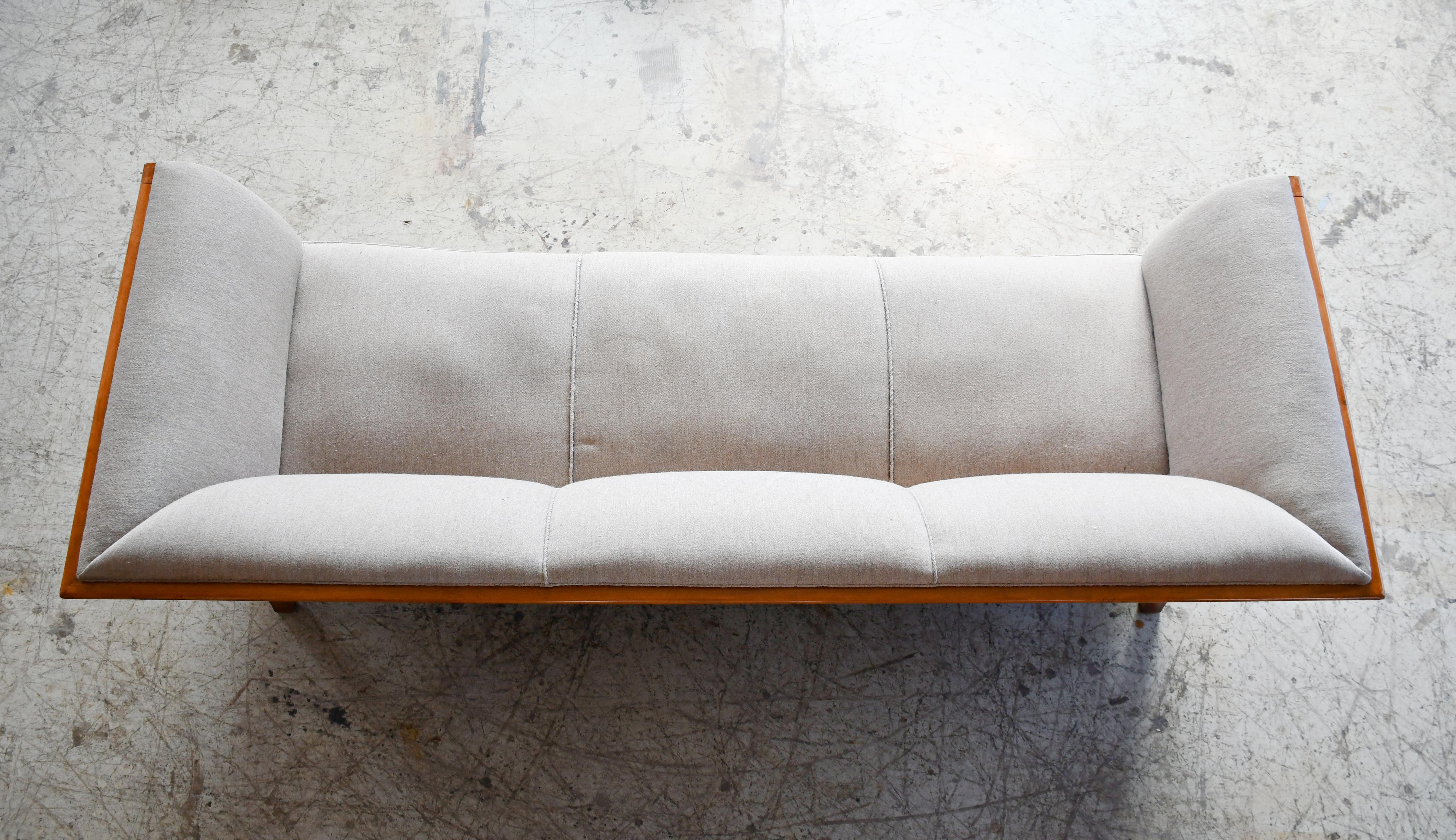Classic Frits Henningsen Sofa in Cuban Mahogany Danish Midcentury DN 2