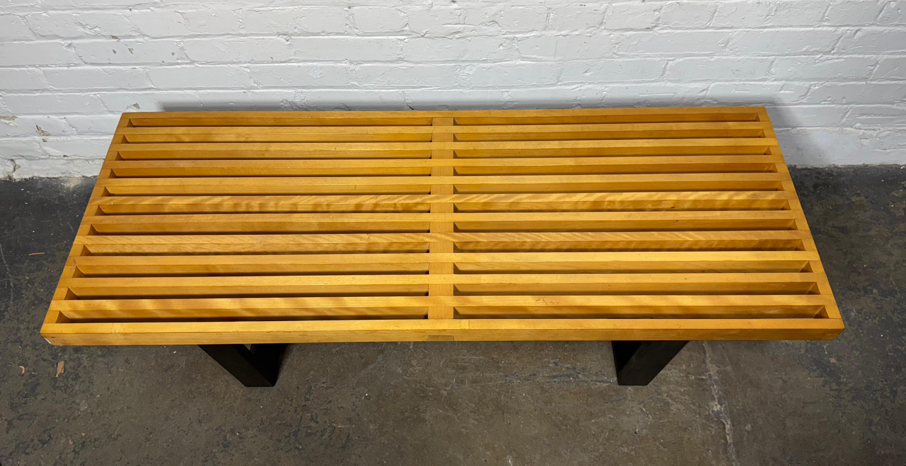 Banco clásico de tablillas George Nelson / Herman Miller Model No. 4690 -.Años 60 en venta 2