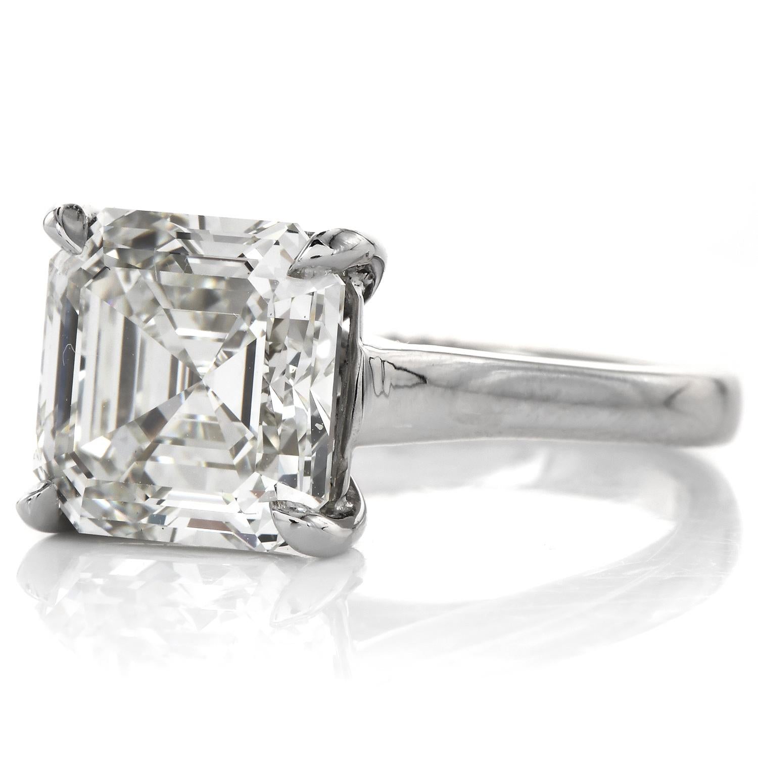 Women's Classic GIA 5.49cts Square Emerald-Cut Diamond Engagement Ring
