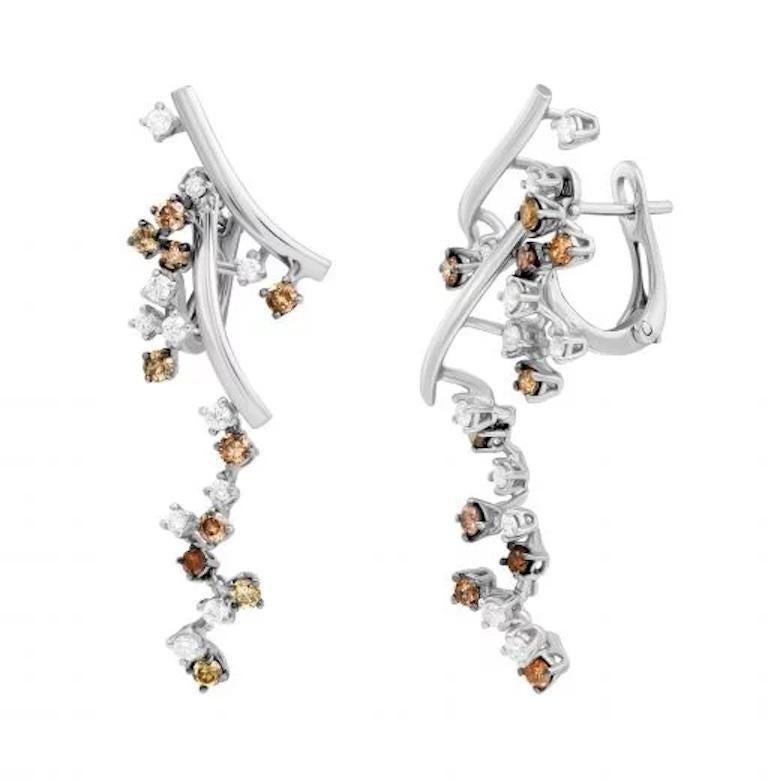 Pendientes Clásicos de Oro 18K con Diamantes para Ella Corte cojín antiguo en venta