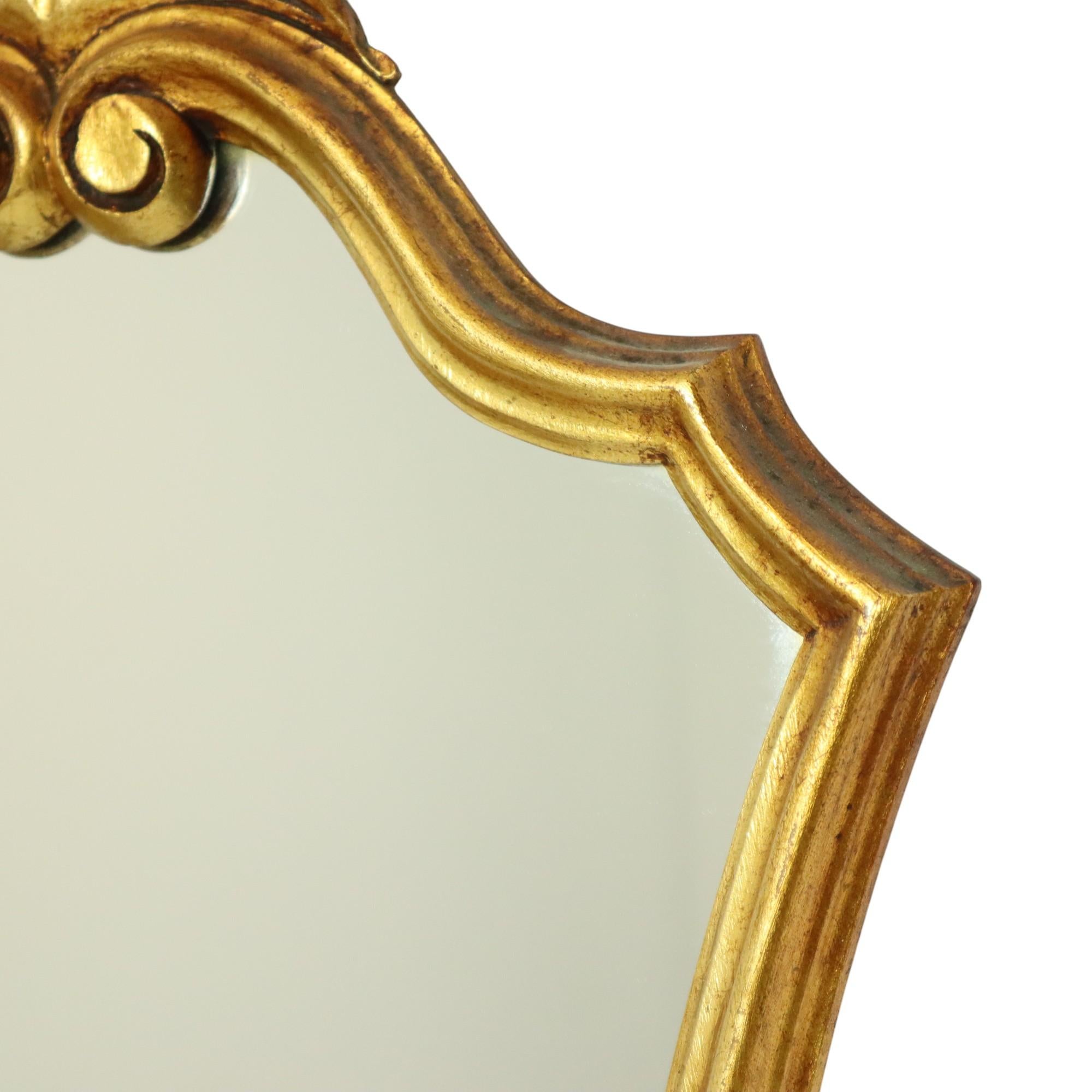 Mid-20th Century Classic Gold Leaf Gilded Crested Mirror Baroque Style Sixties 74cm