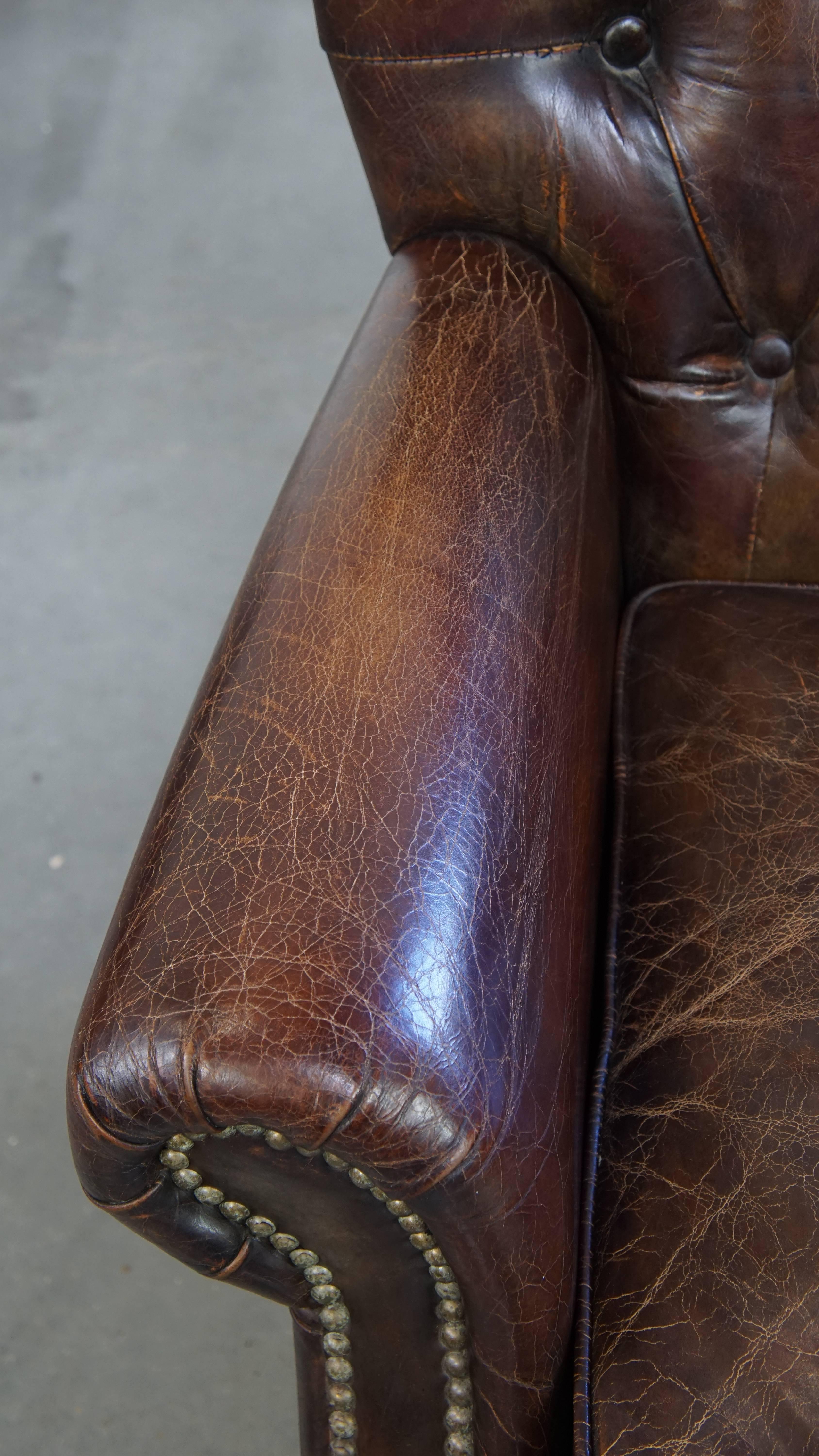 Poltrona Chesterfield in pelle di vacchetta color cognac a grana classica in vendita 2