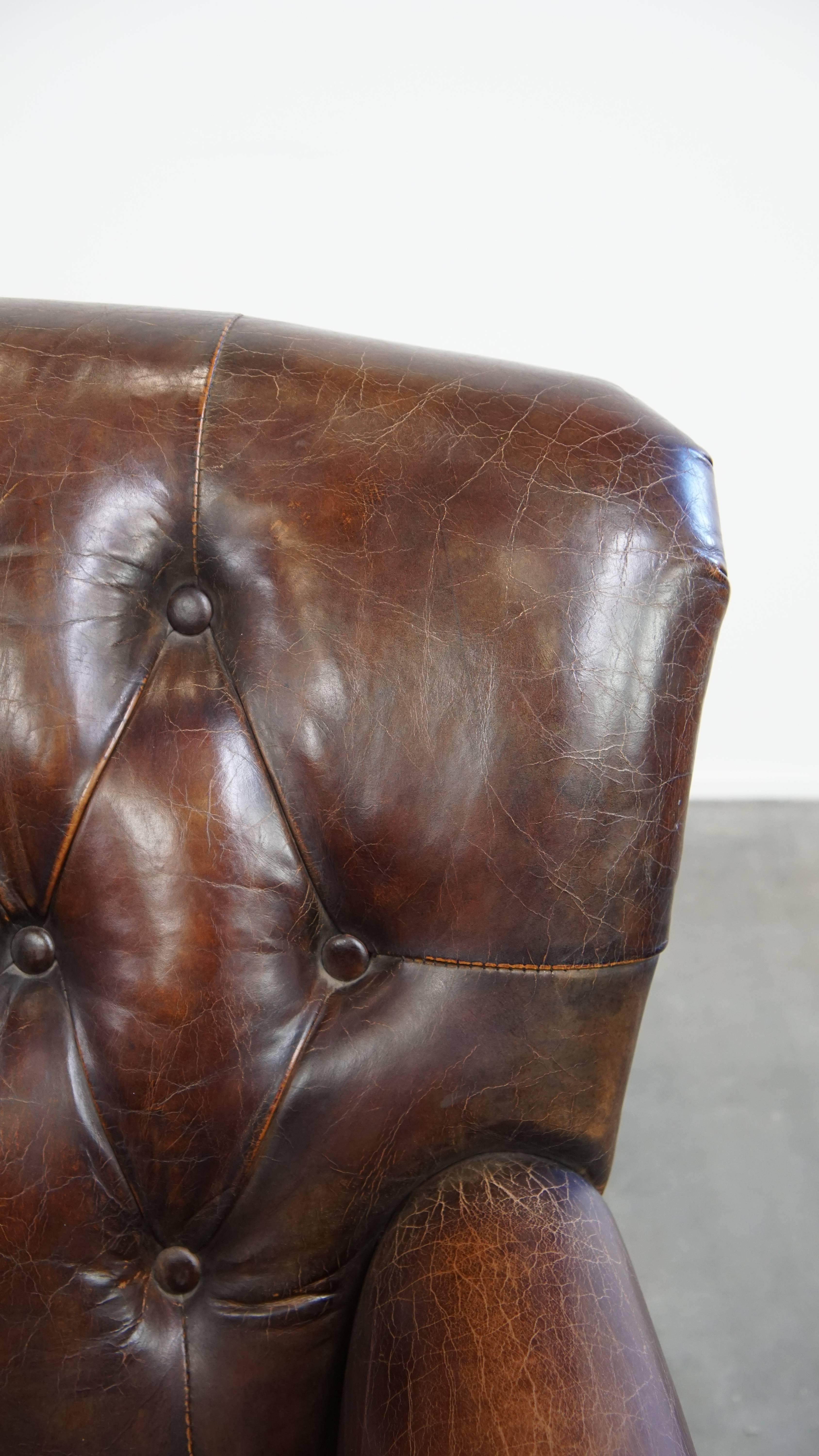 Poltrona Chesterfield in pelle di vacchetta color cognac a grana classica in vendita 4