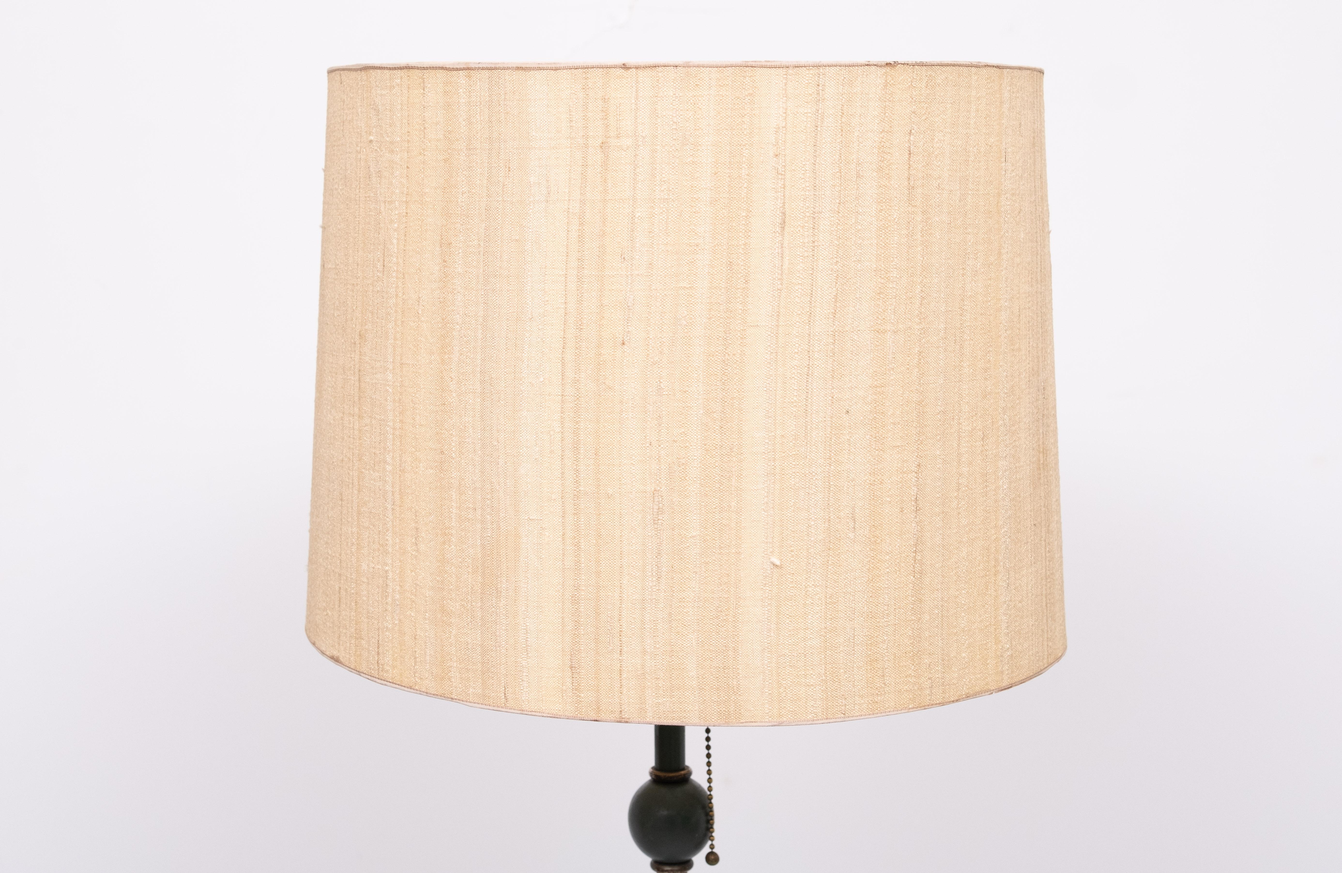 Mid-Century Modern Classic Green color  wooden floor lamp  1950s France For Sale