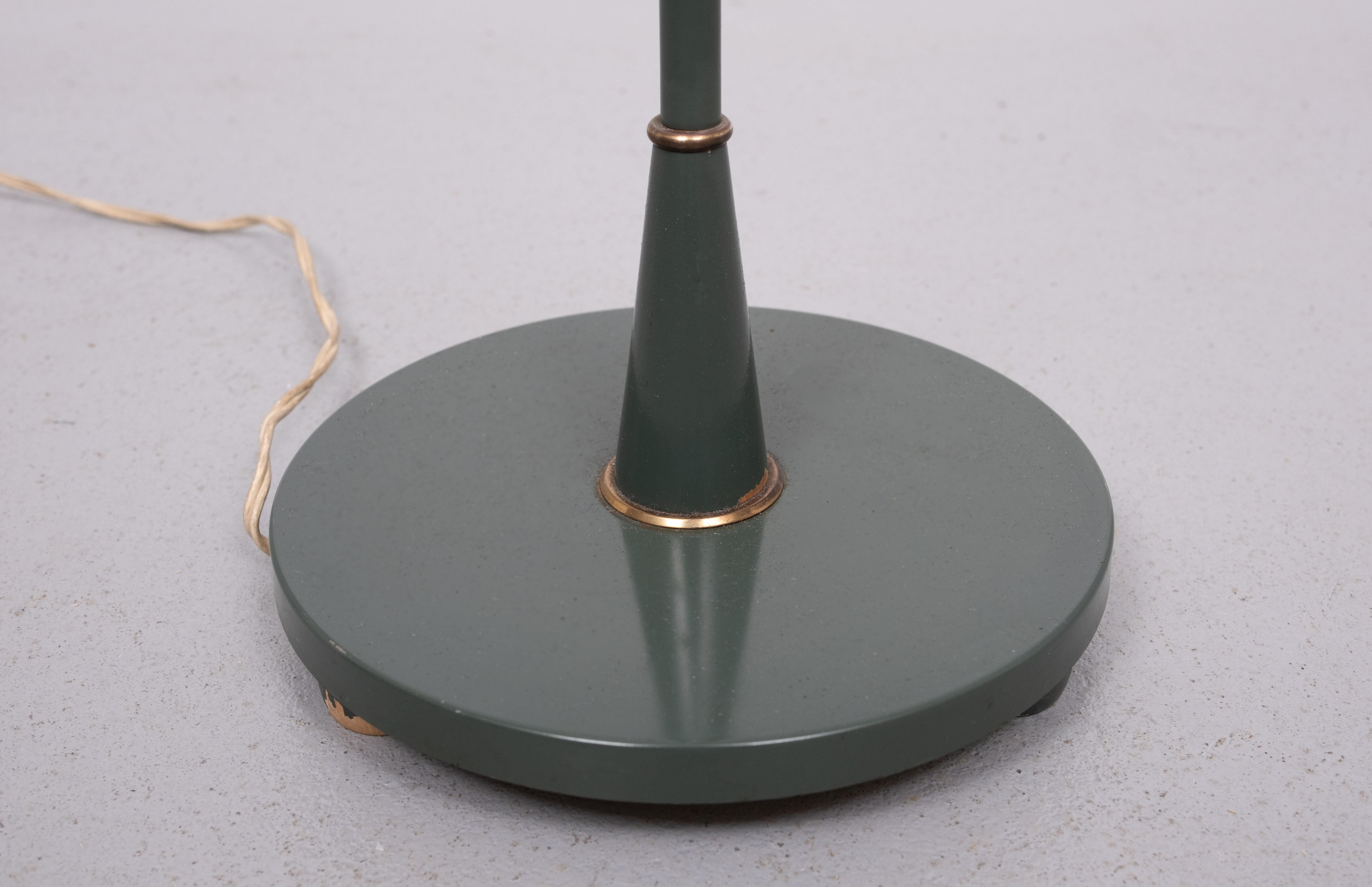 Classic Green color  wooden floor lamp  1950s France For Sale 1