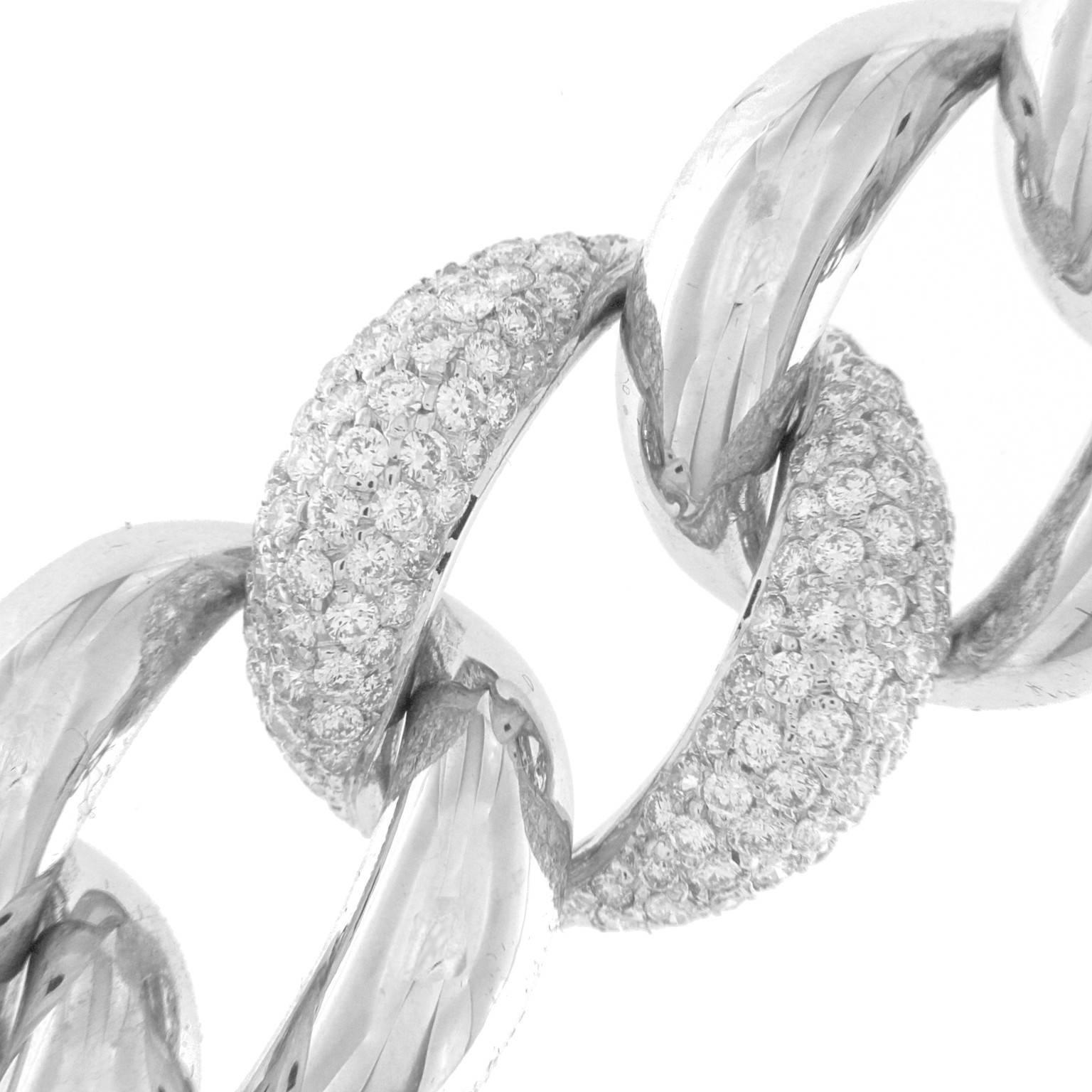 Brilliant Cut Classic Groumette Necklace 18 Karat White Gold and White Diamonds For Sale