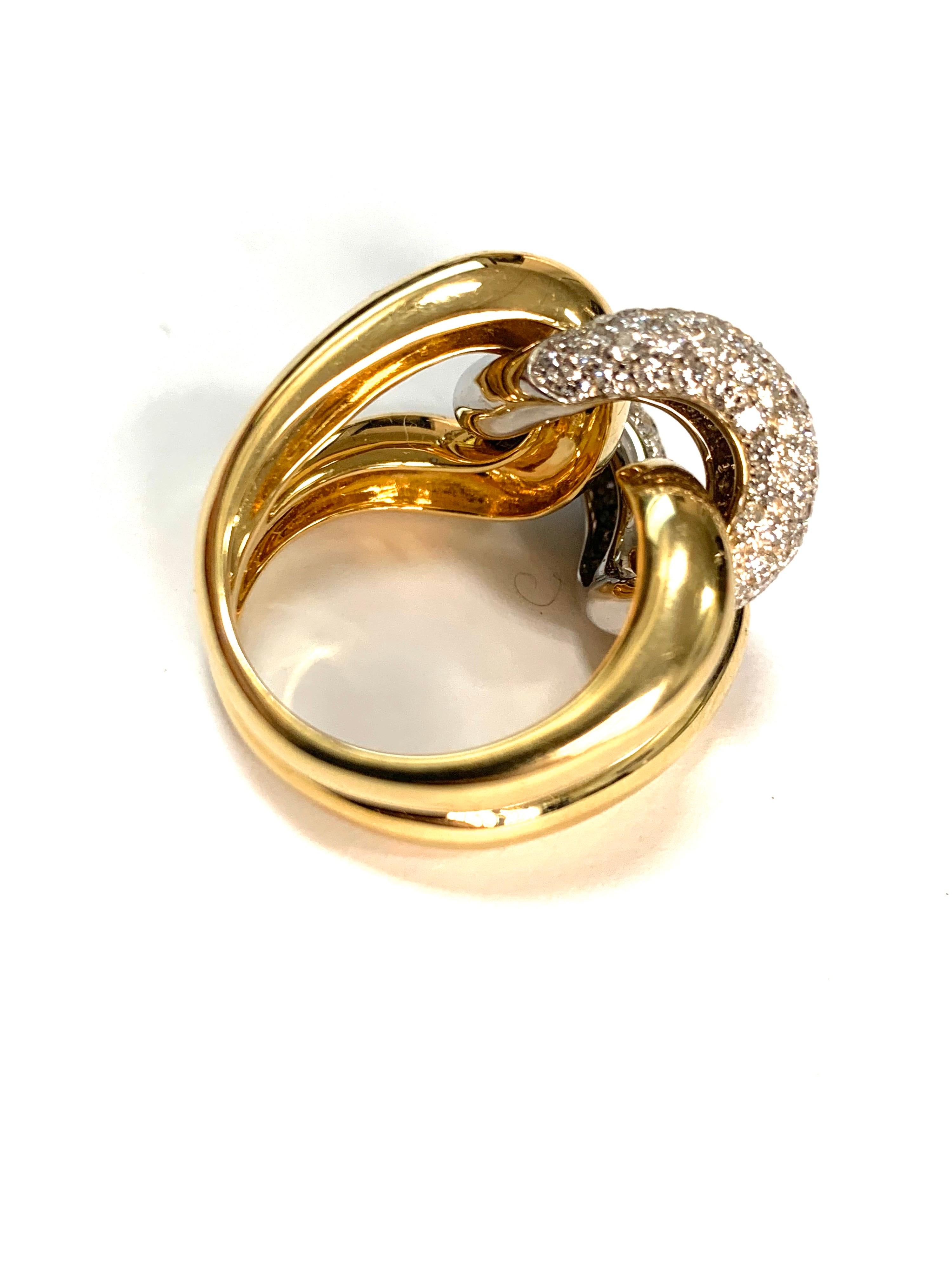 Classic Groumette Ring 18 kt  Yellow Gold and Diamonds For Sale 1