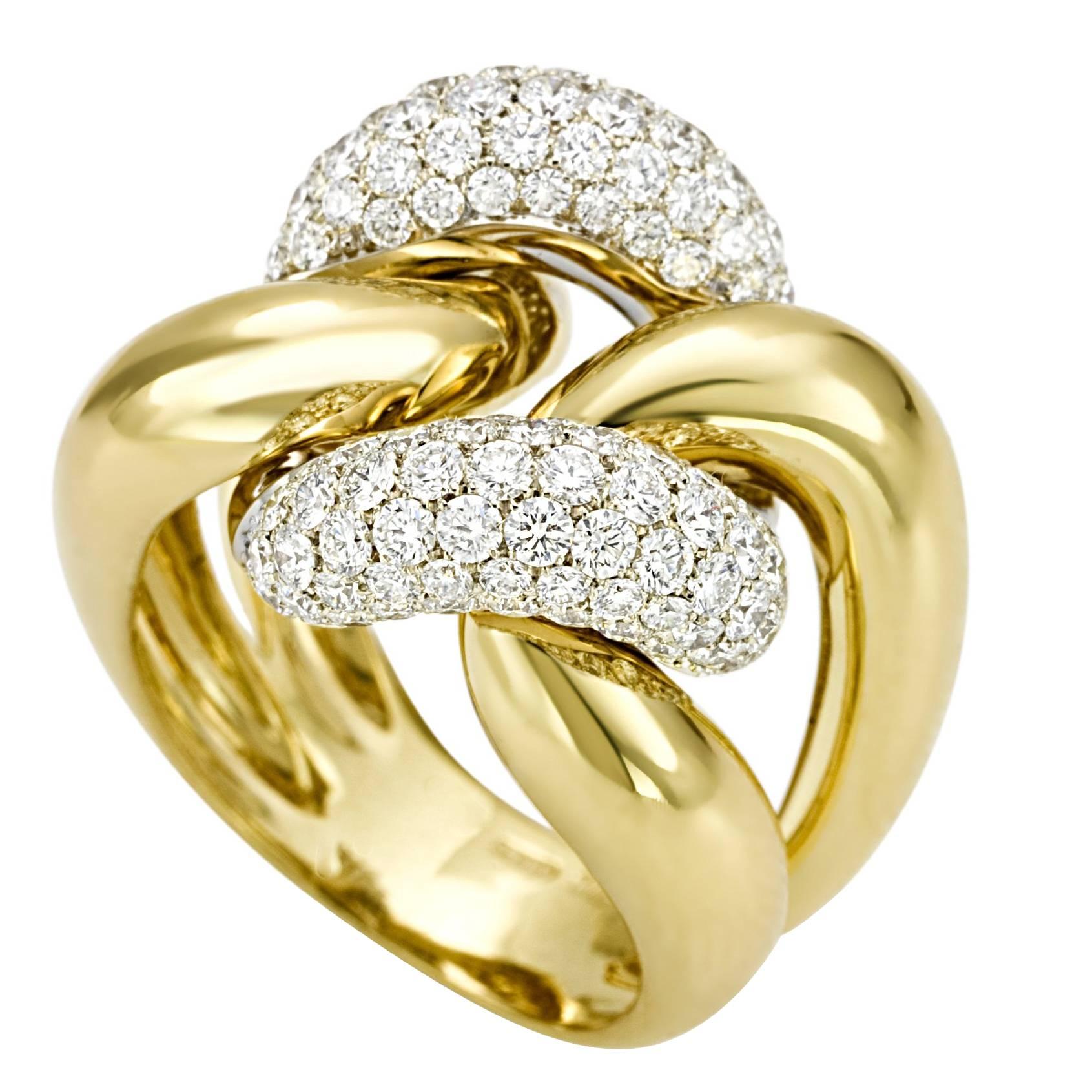 Classic Groumette Ring 18 kt  Yellow Gold and Diamonds For Sale