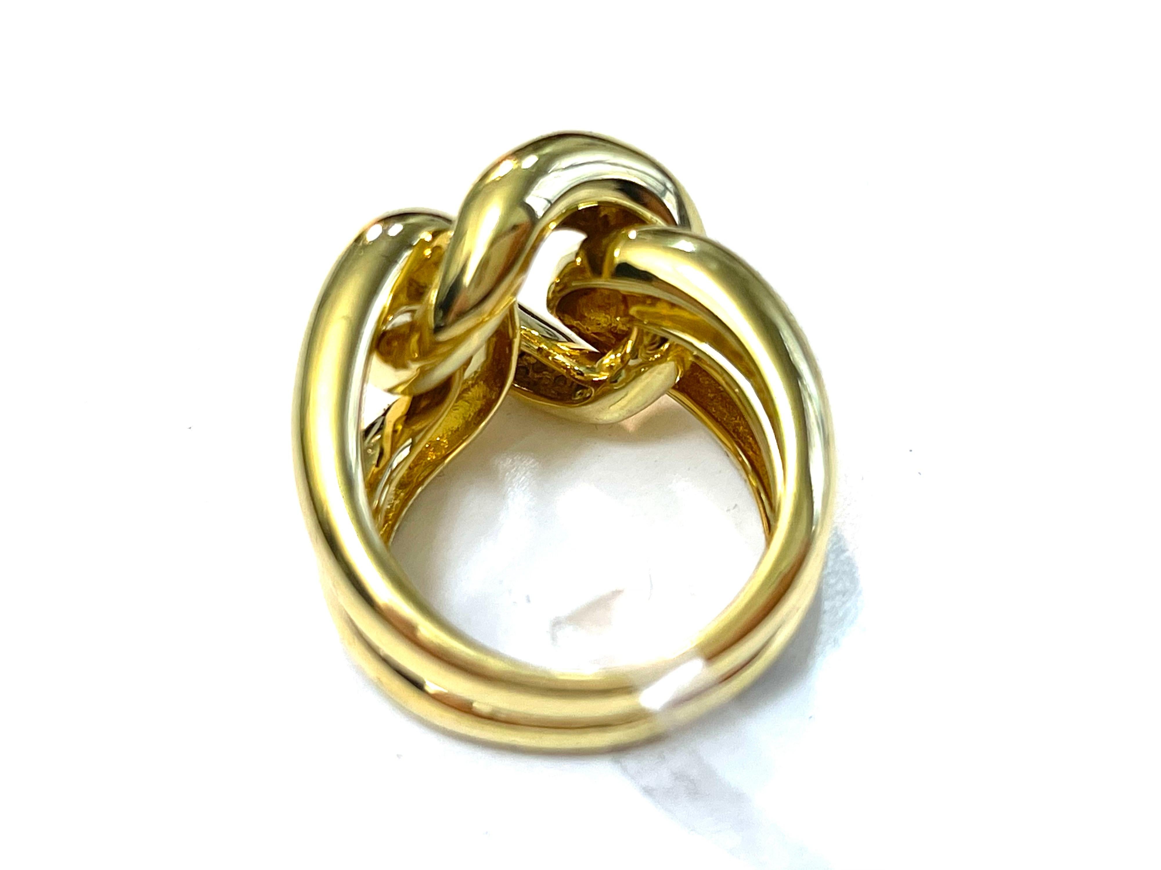 Classic Groumette Ring 18 Kt Yellow Gold For Sale 1