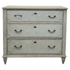 Commodes and Chests of Drawers