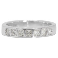 Anillo Clásico de Media Eternidad de Medio Quilate de Diamante Natural en Oro Blanco de 18 K