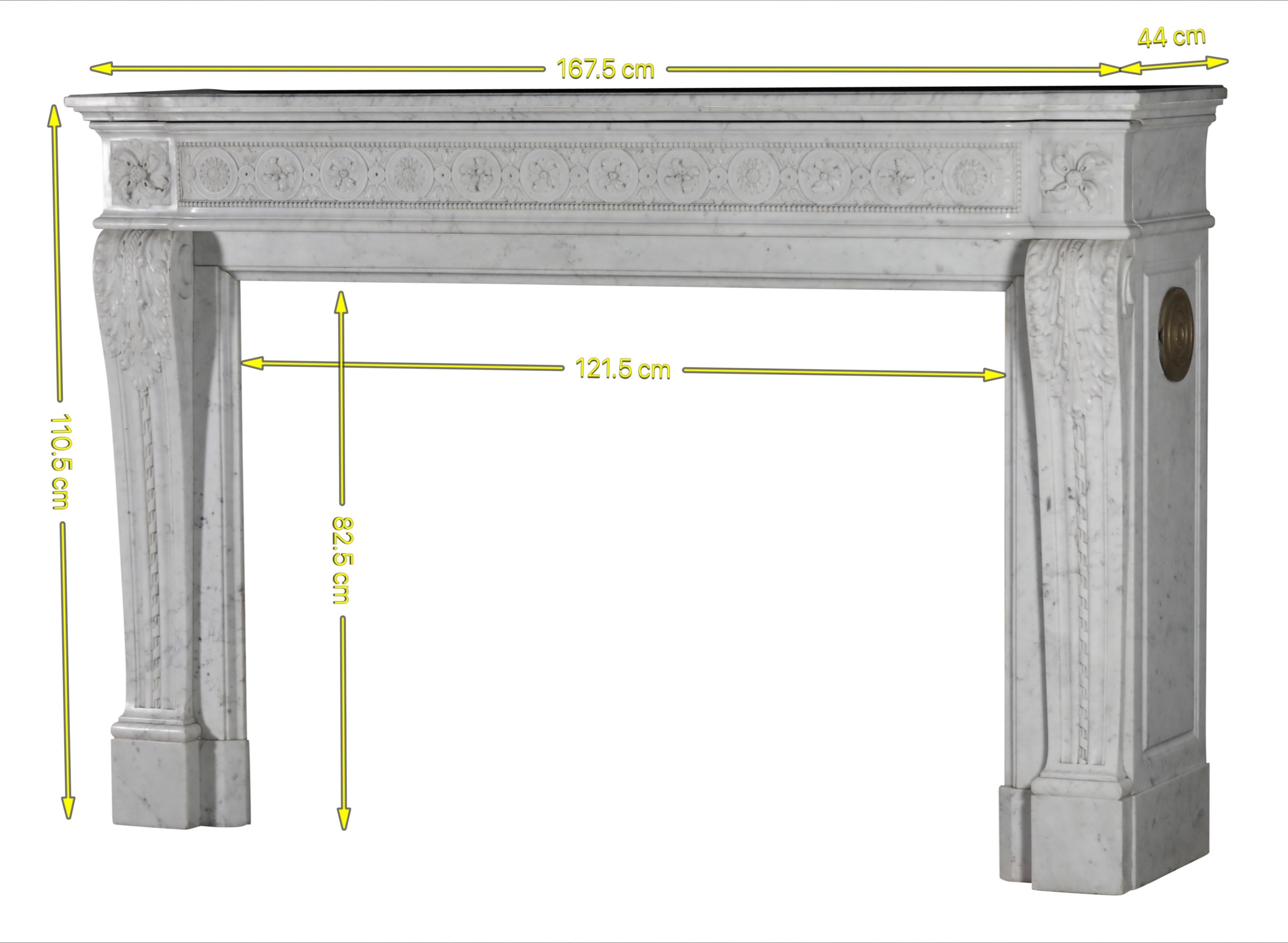 Classic Haussmannien Weißer Marmor Louis XVI Style Kamin Surround aus Paris im Angebot 10