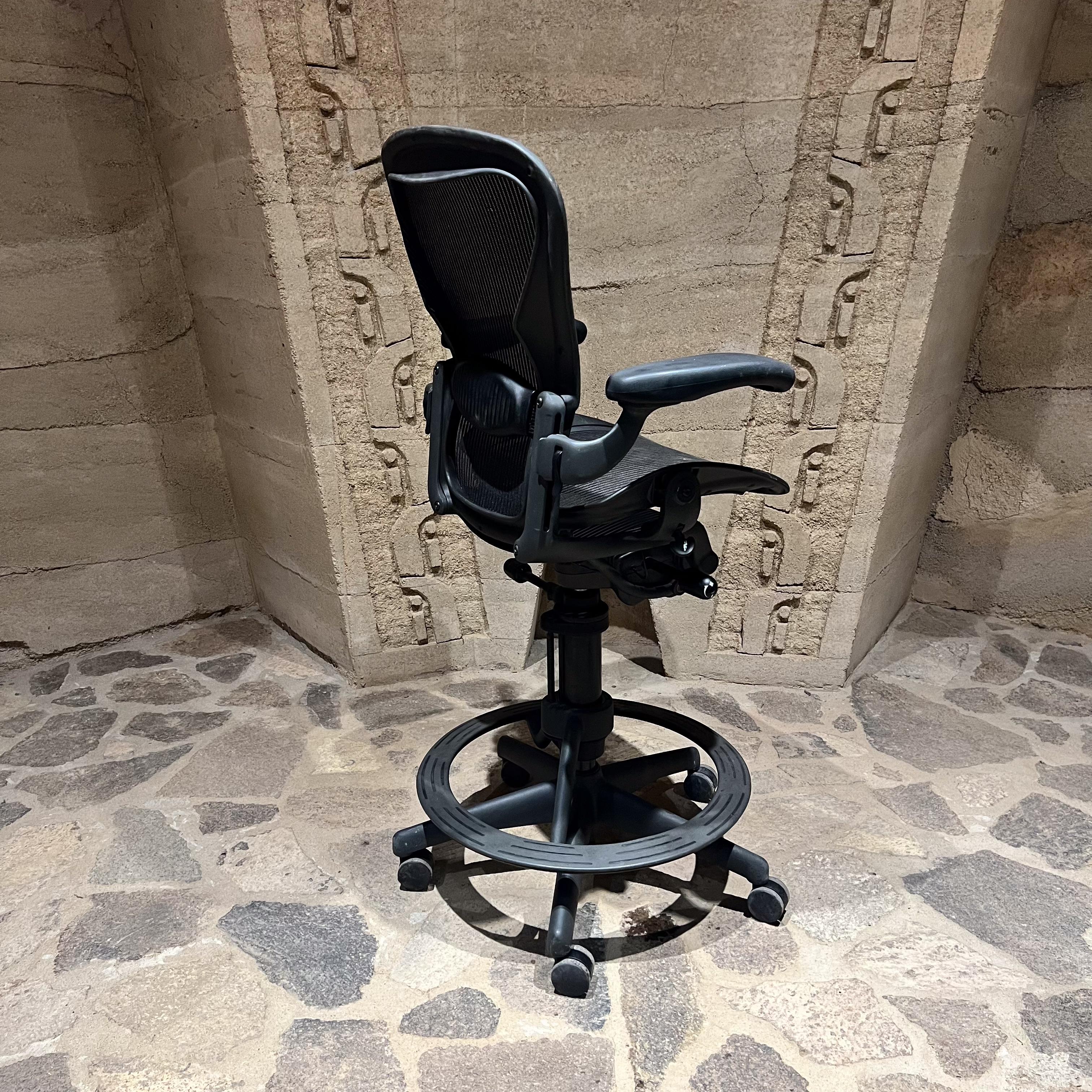 Metallo Sedia classica A. Miller Sgabello con braccioli regolabile in vendita