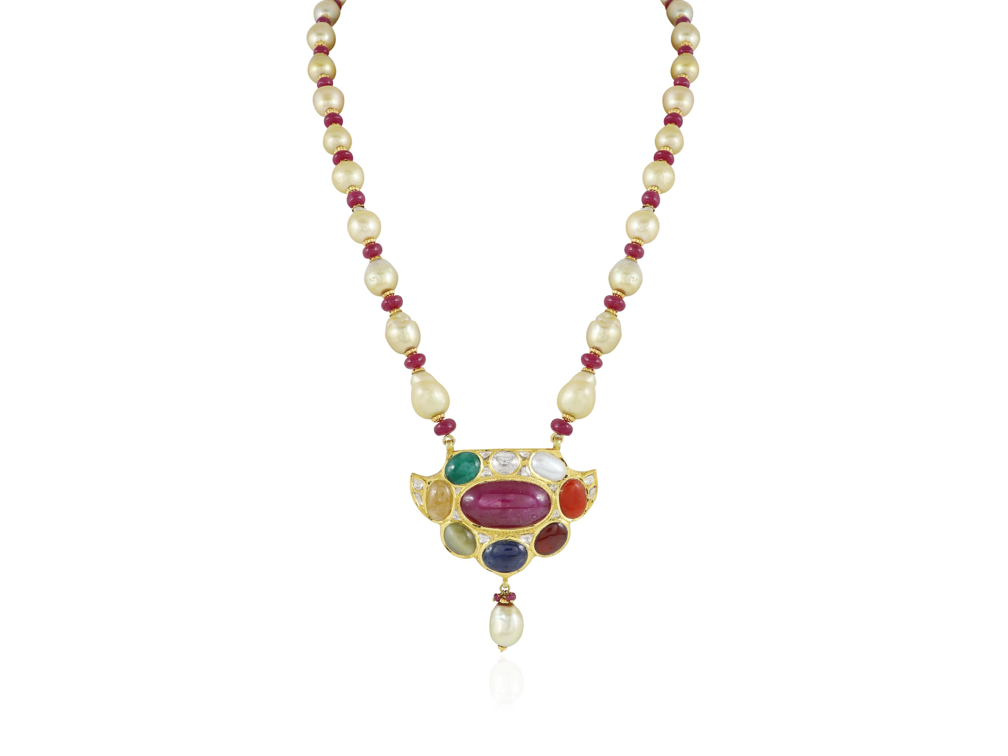 Tumbled Classic Indian wedding jewellery, Navratna gold and diamond polki pendant For Sale