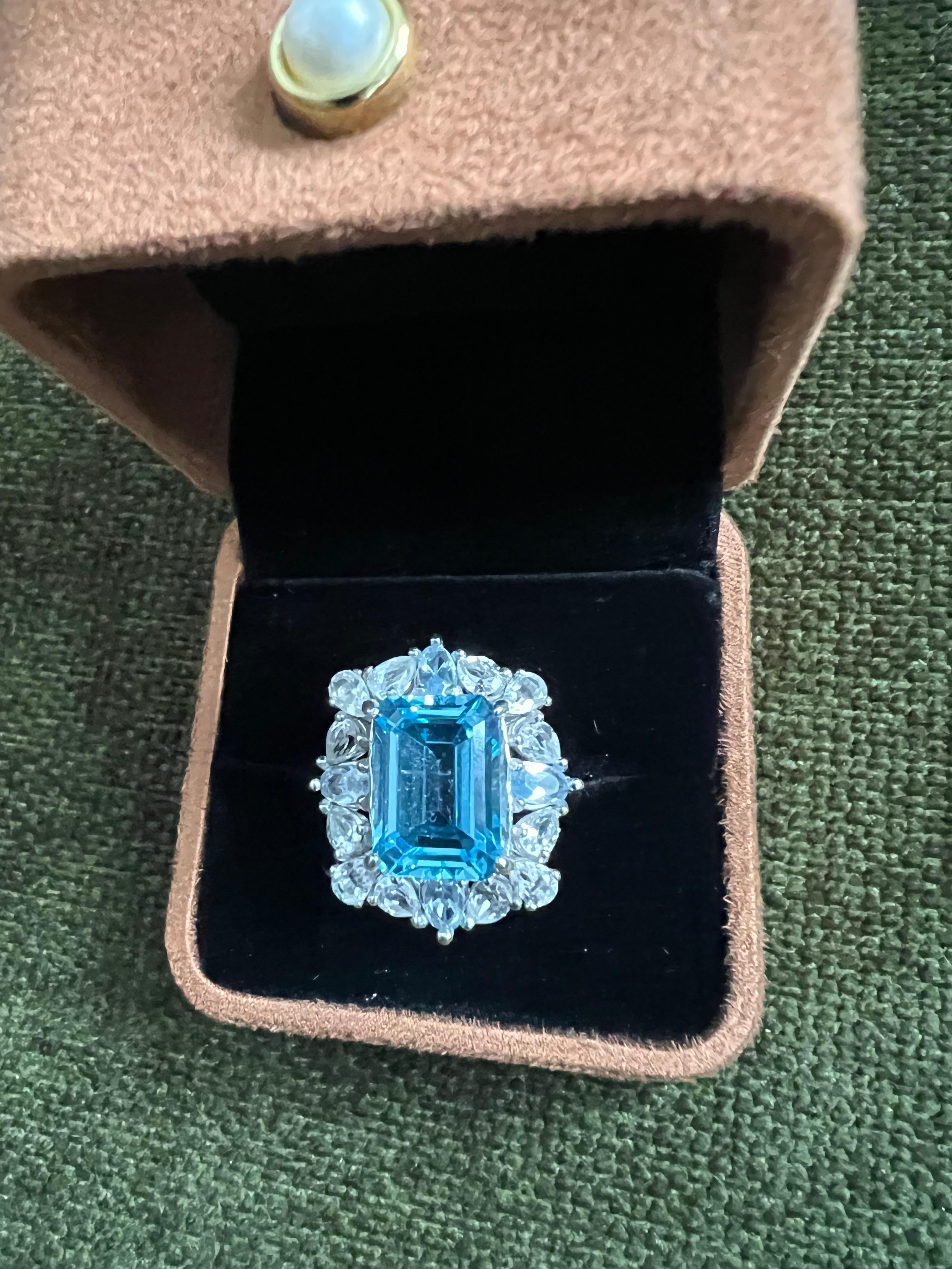 Emerald Cut Classic Italian Bochic “Capri” Blue Topaz Cocktail Ring Set 18K Gold & Silver For Sale