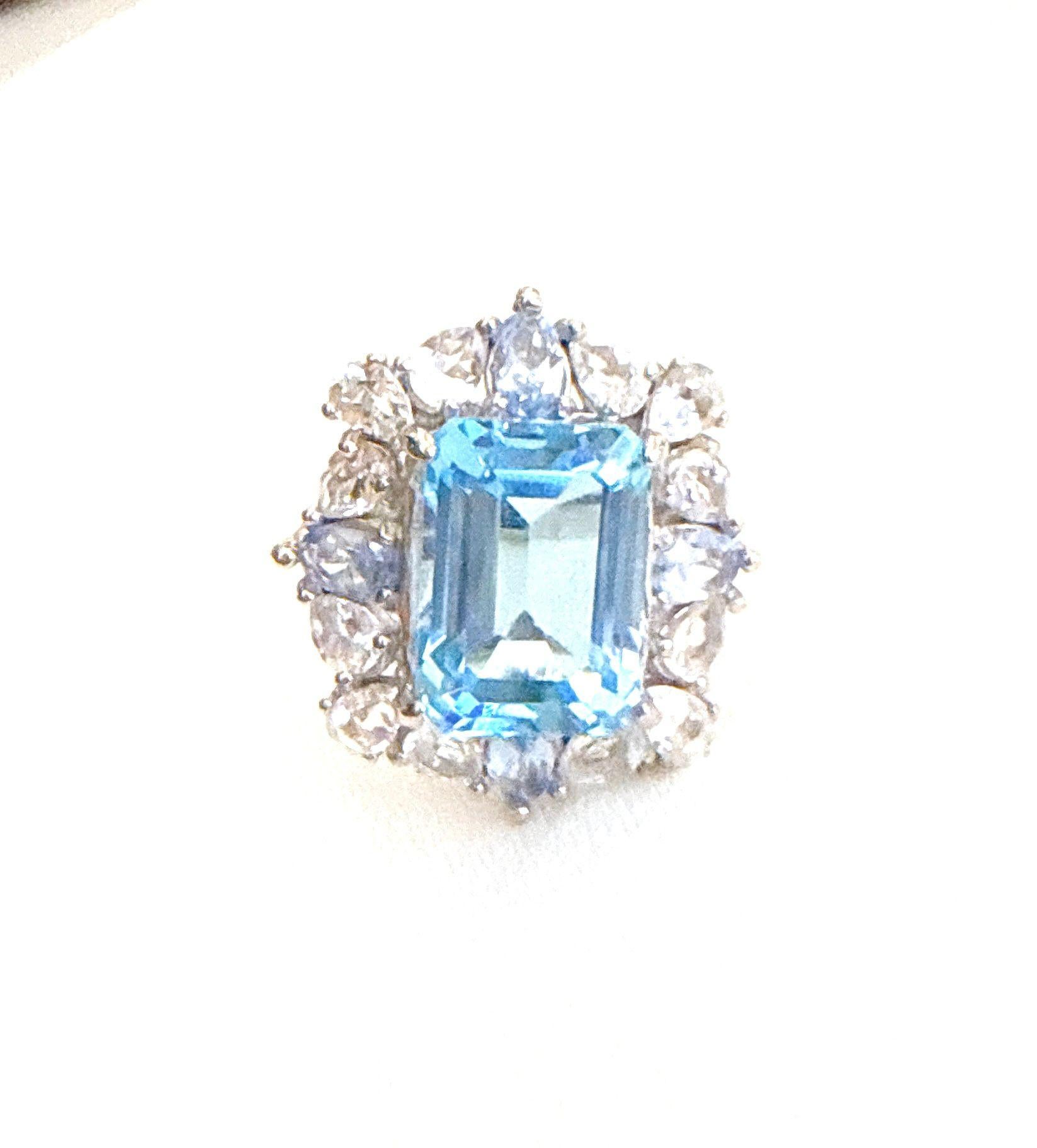 Classical Roman Classic Italian Bochic “Capri” Blue Topaz Ring Set In 18K Gold & Silver For Sale
